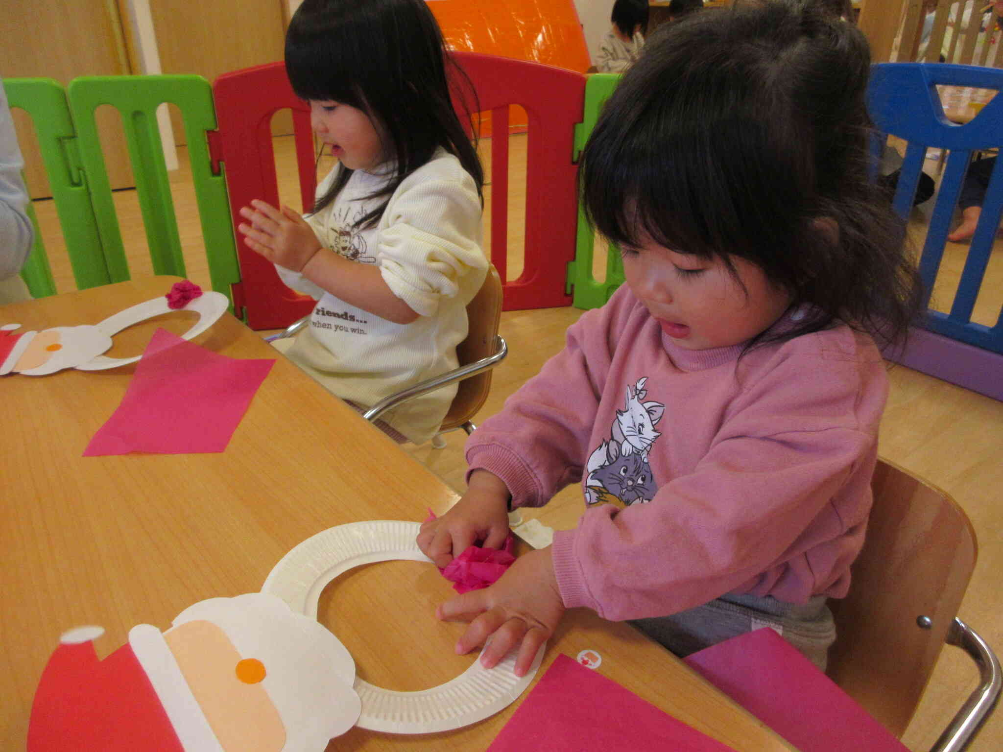 製作～サンタさんリース～