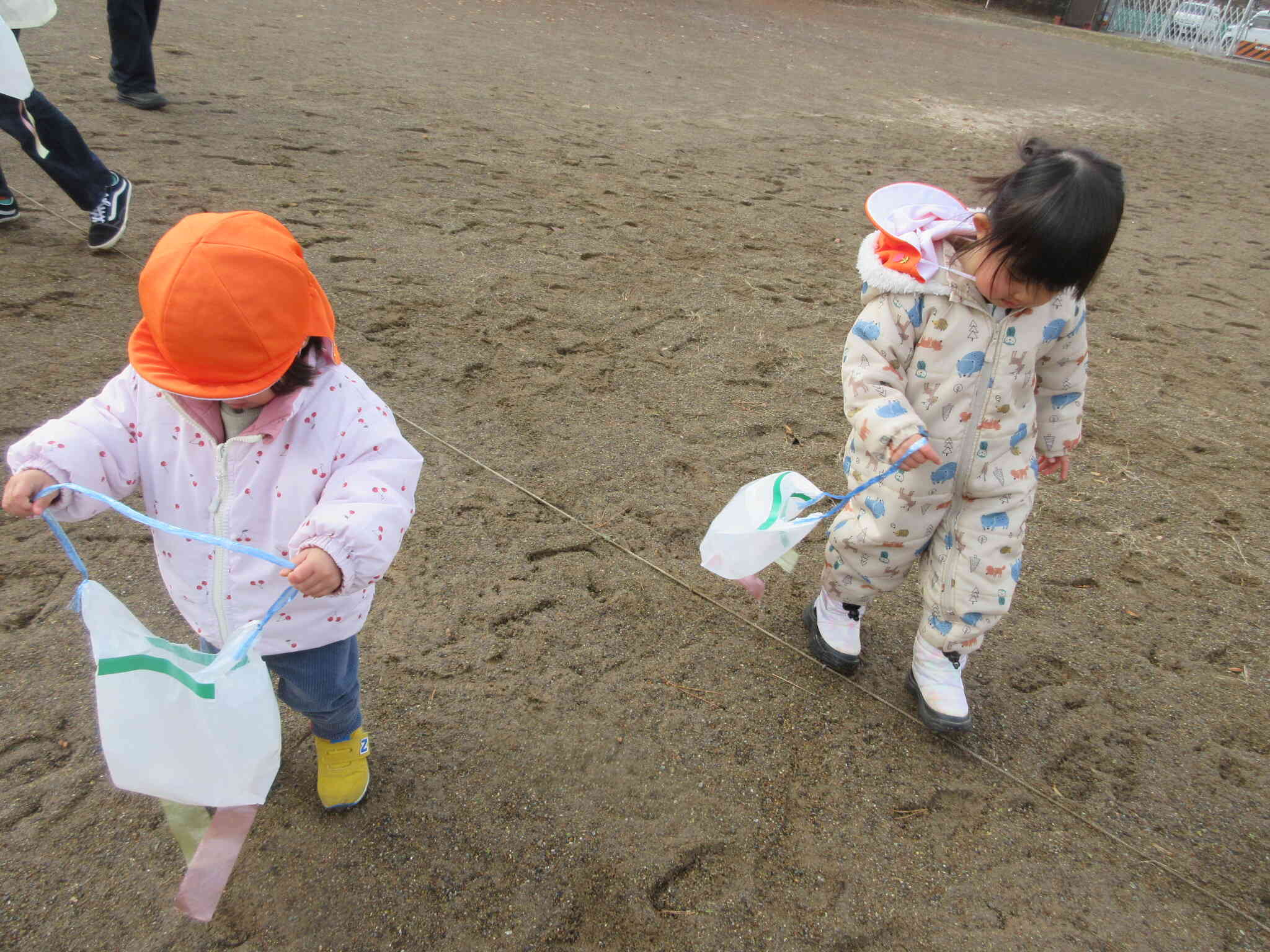 見て見て！凧あげしたよ！