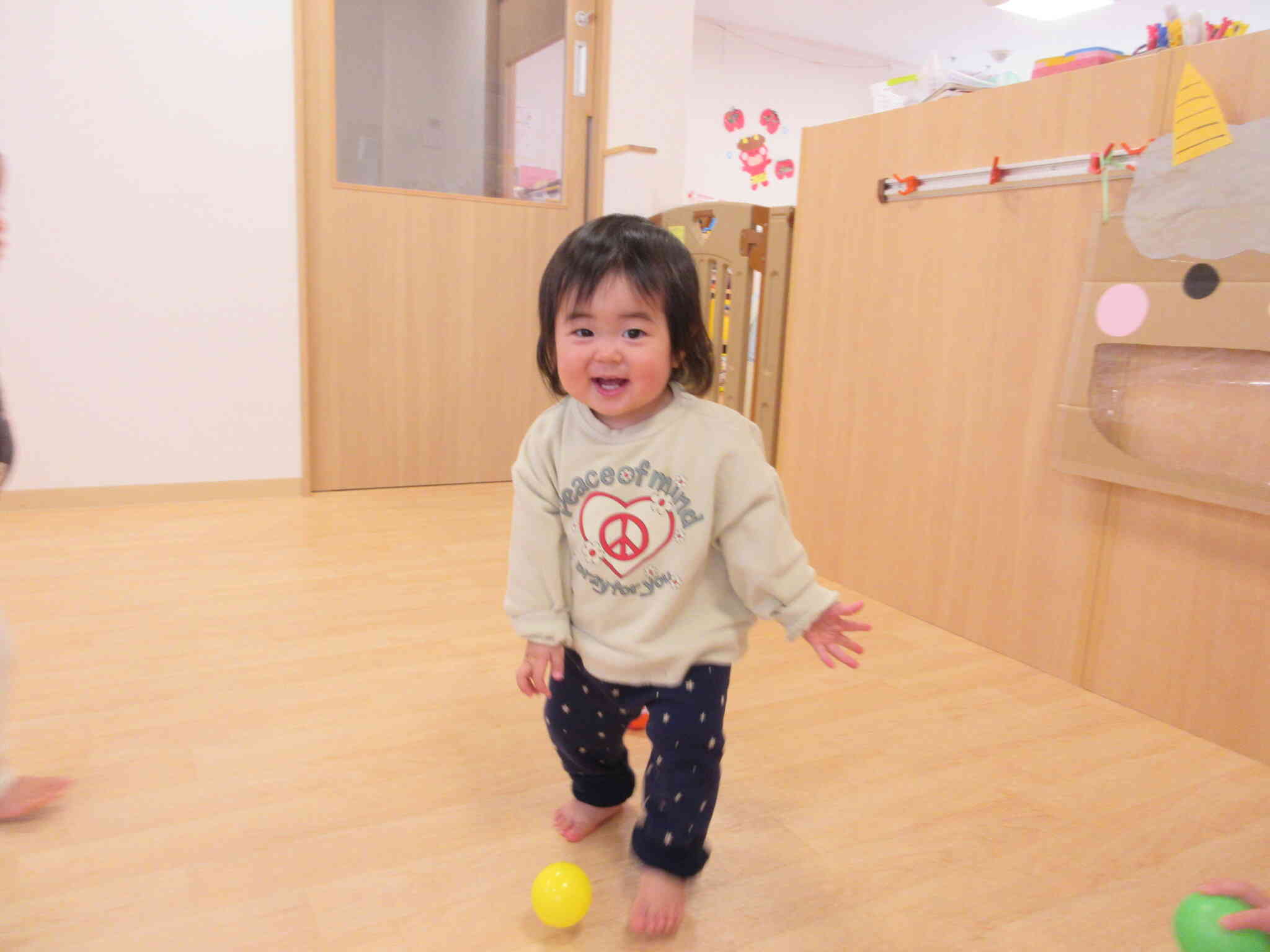 ボールを・・・えい！！