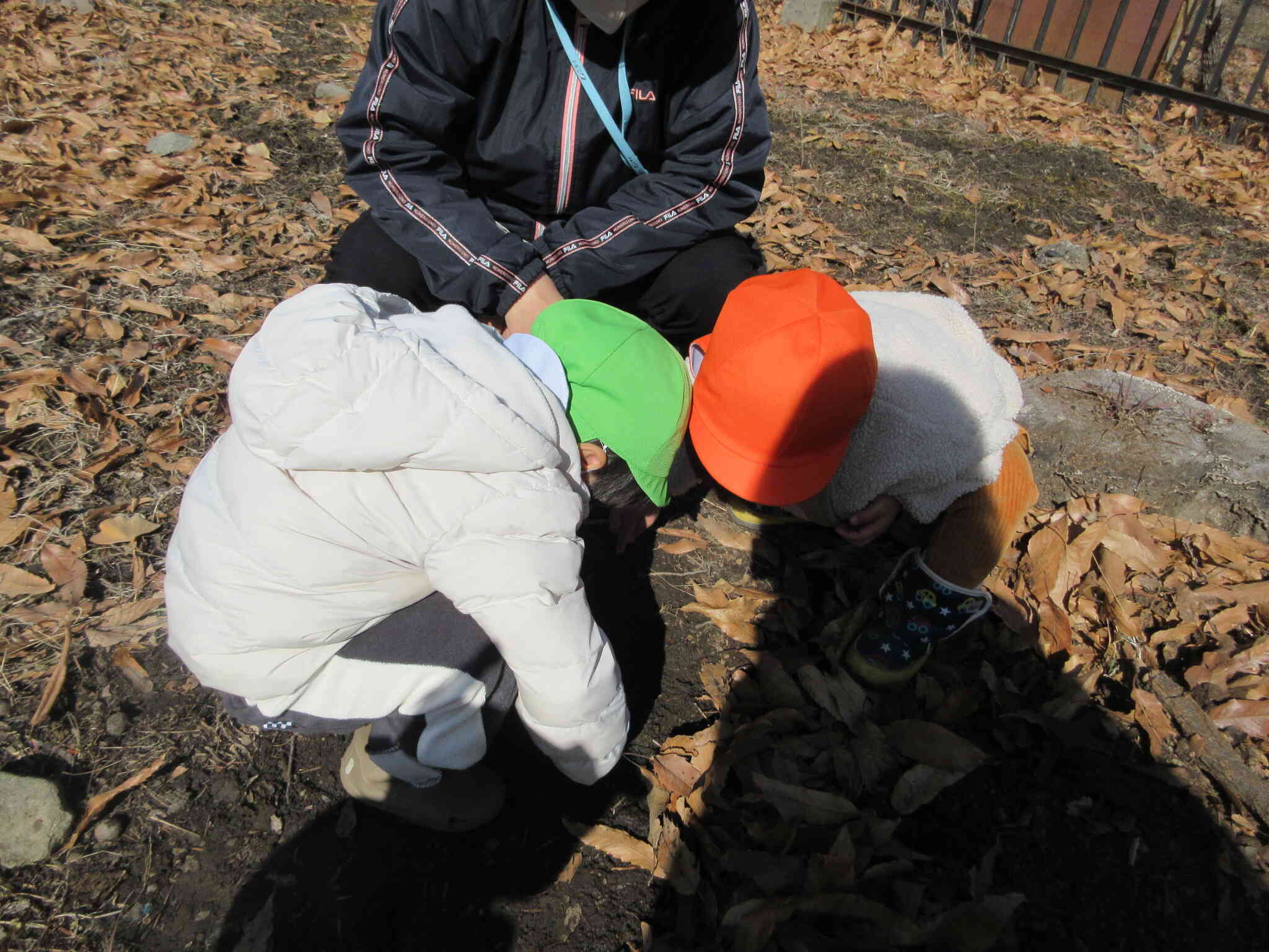 みんなで神社で遊んだよ！　～土曜日の様子～
