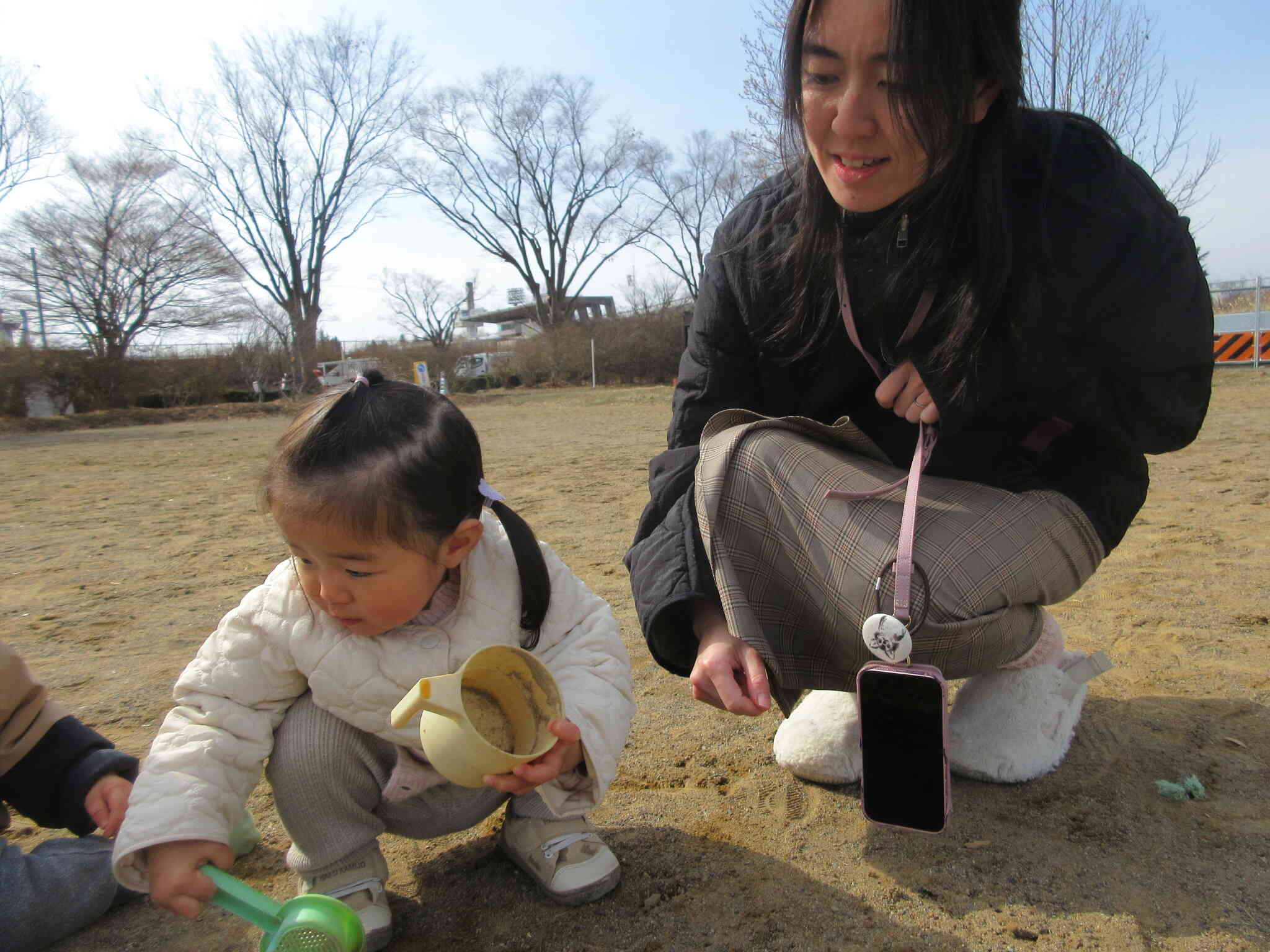 グランドで砂遊びもしたよ！