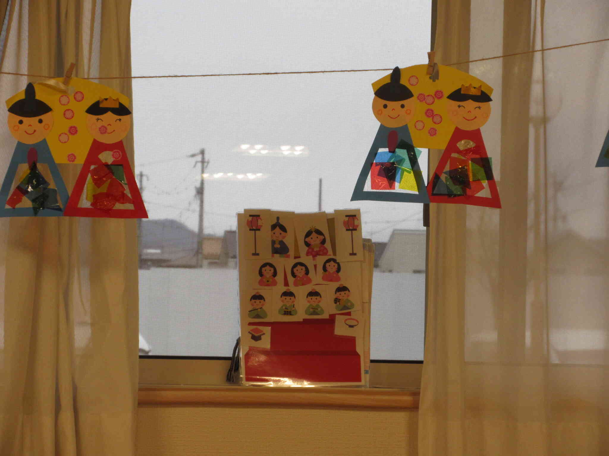 かわいいおひなさまができました