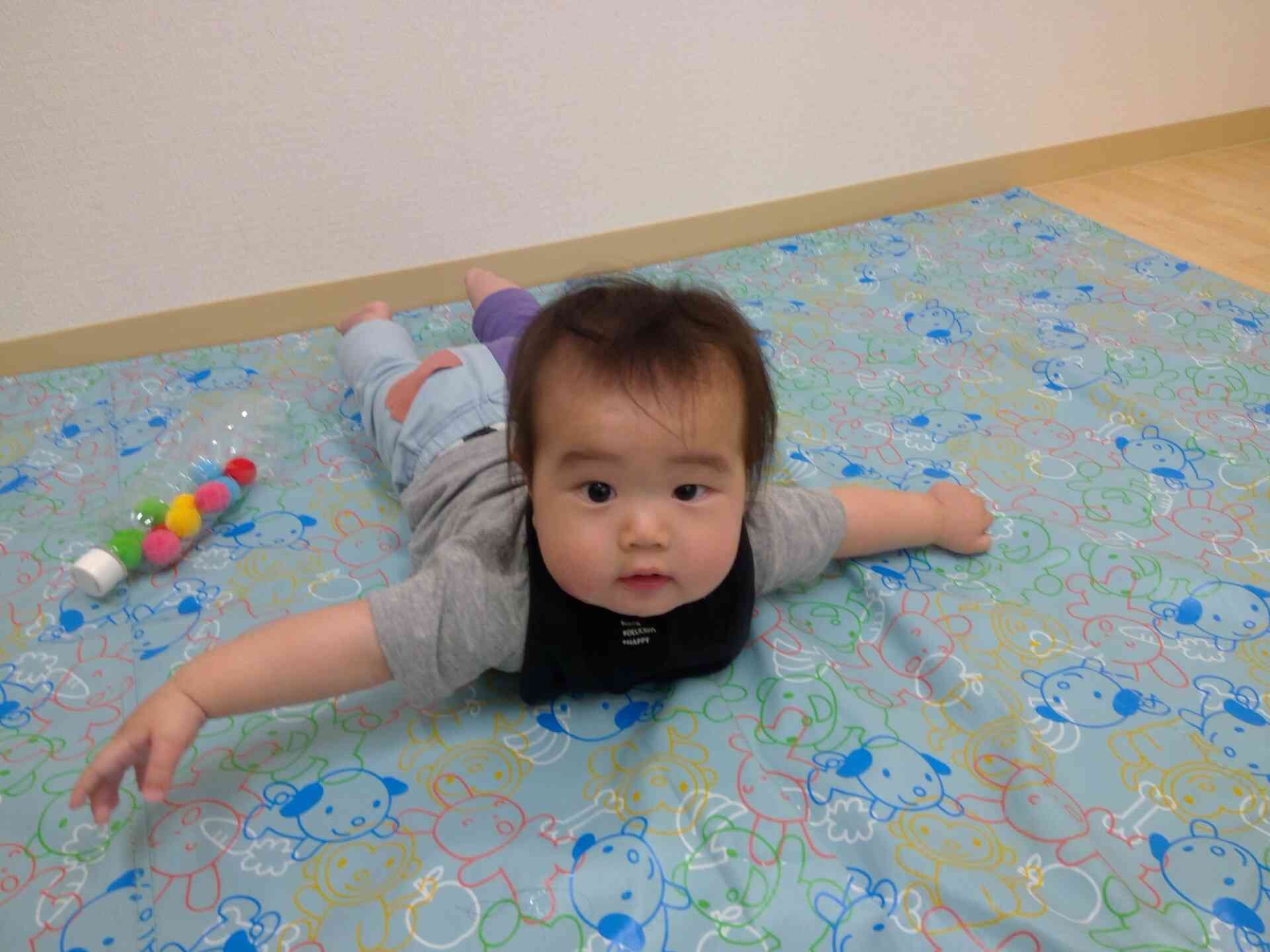 飛行機のポーズ!