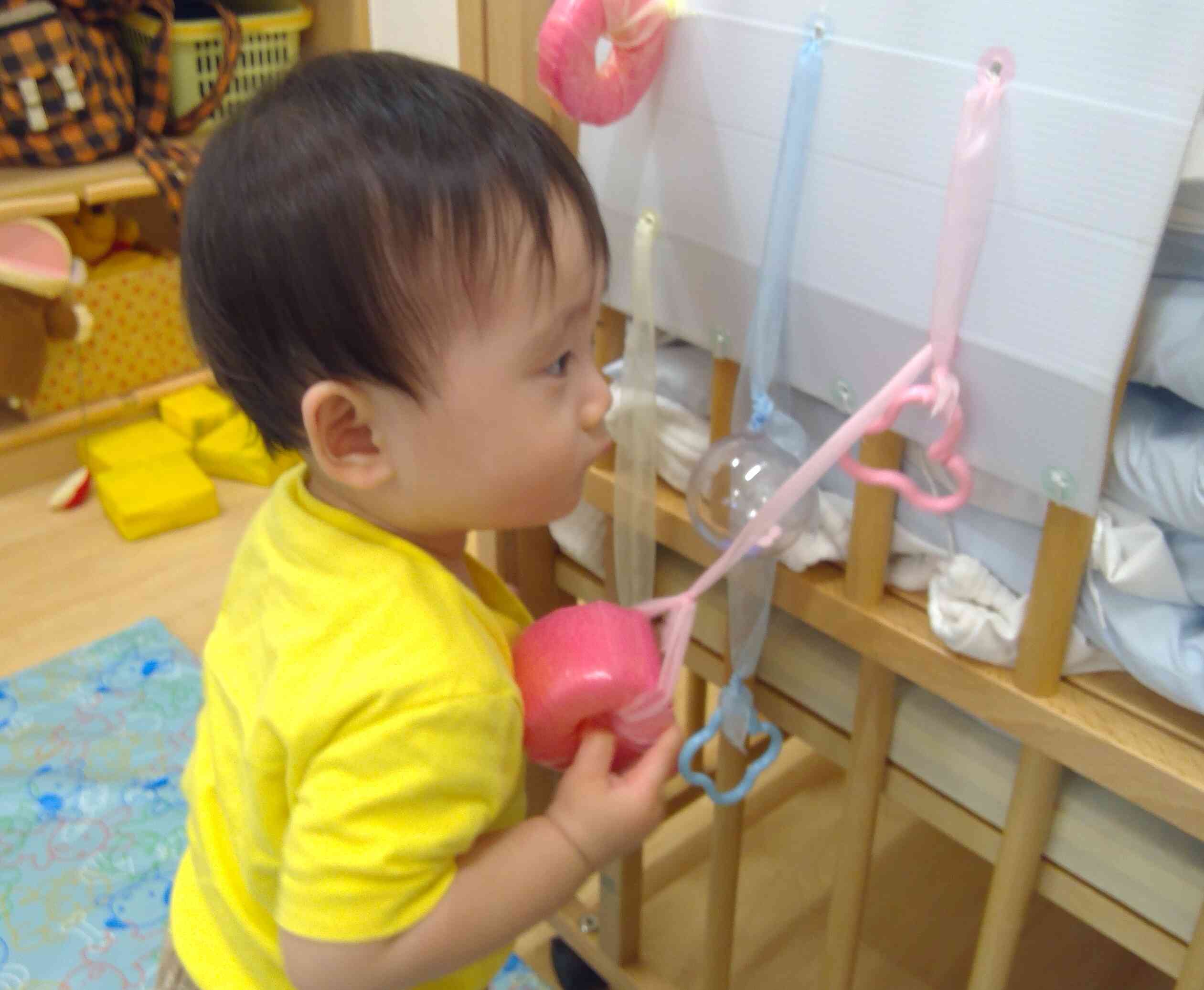 手作りおもちゃに夢中～！
