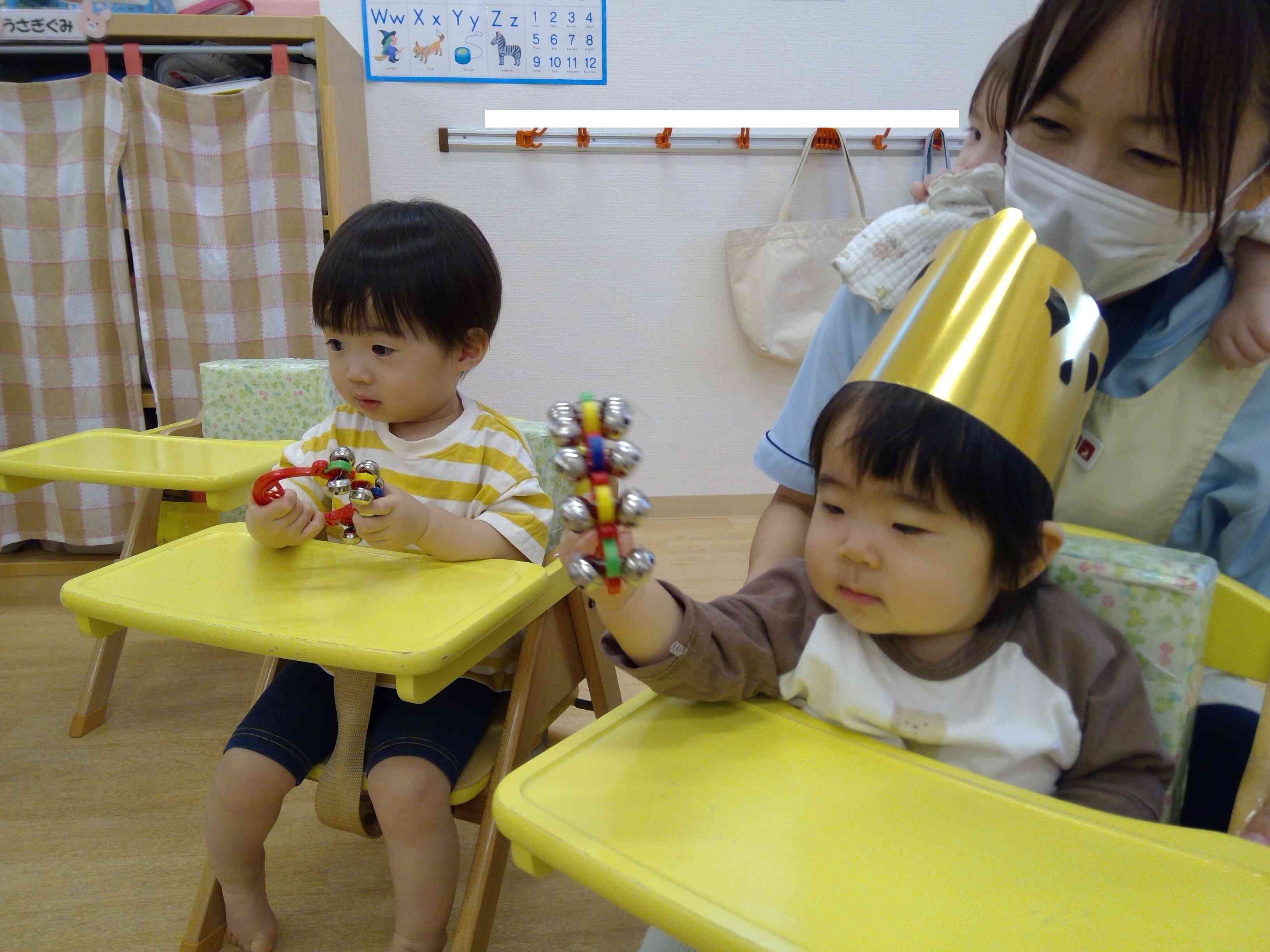 いろんな楽器を鳴らしてみよう！どんな音が聞こえるかな～？