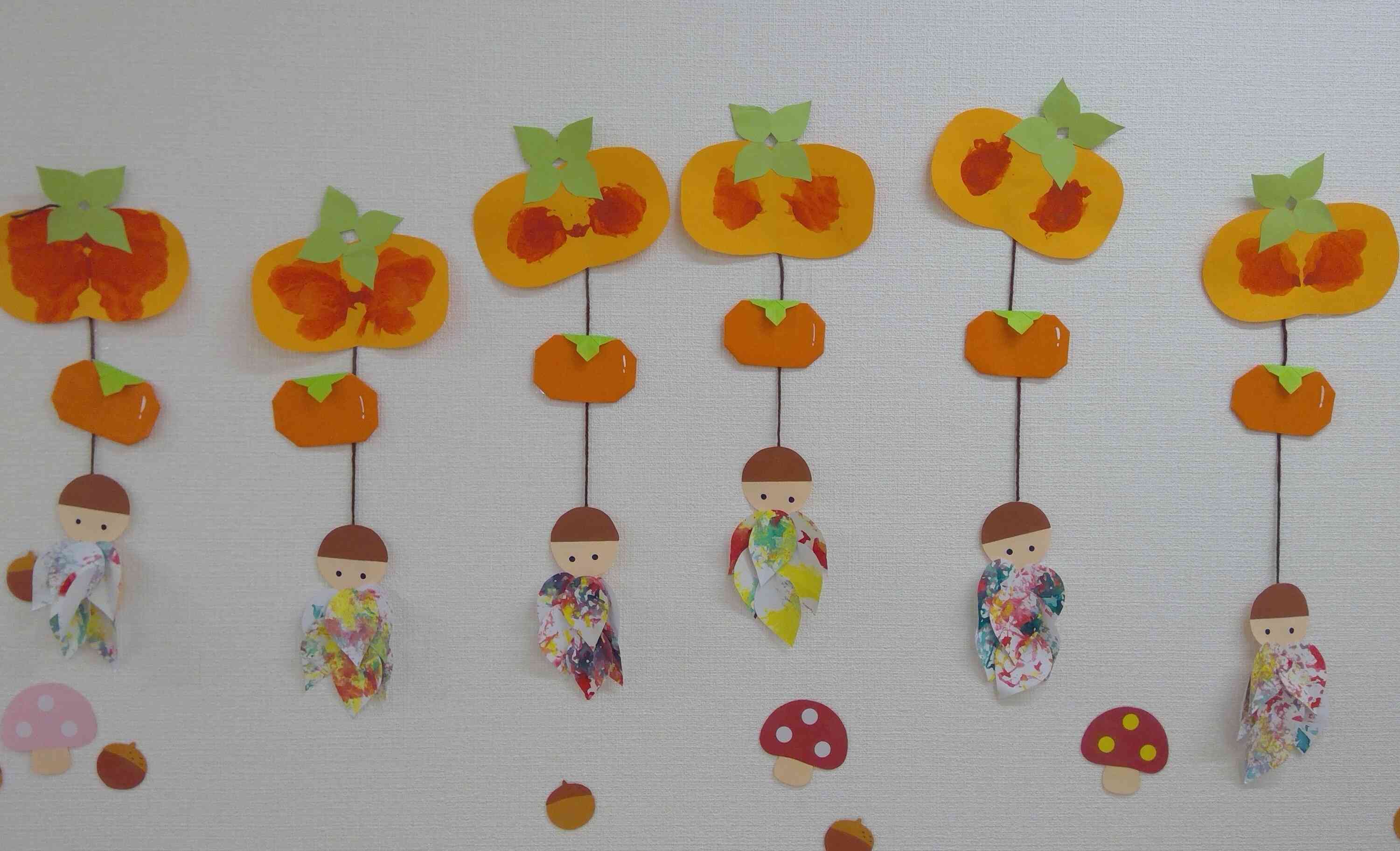 ひよこ組　11月壁面製作