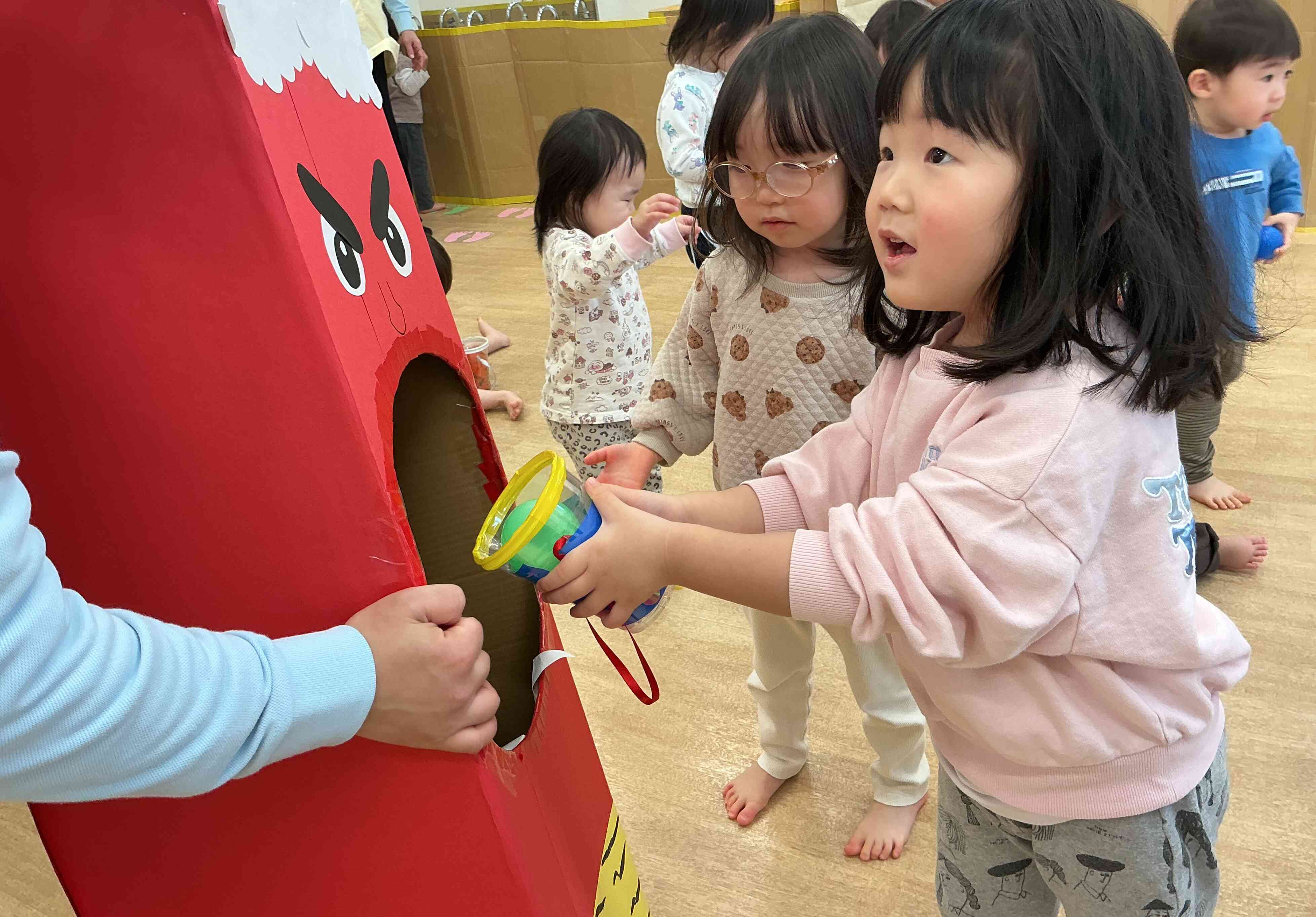 鬼は外！福は内！