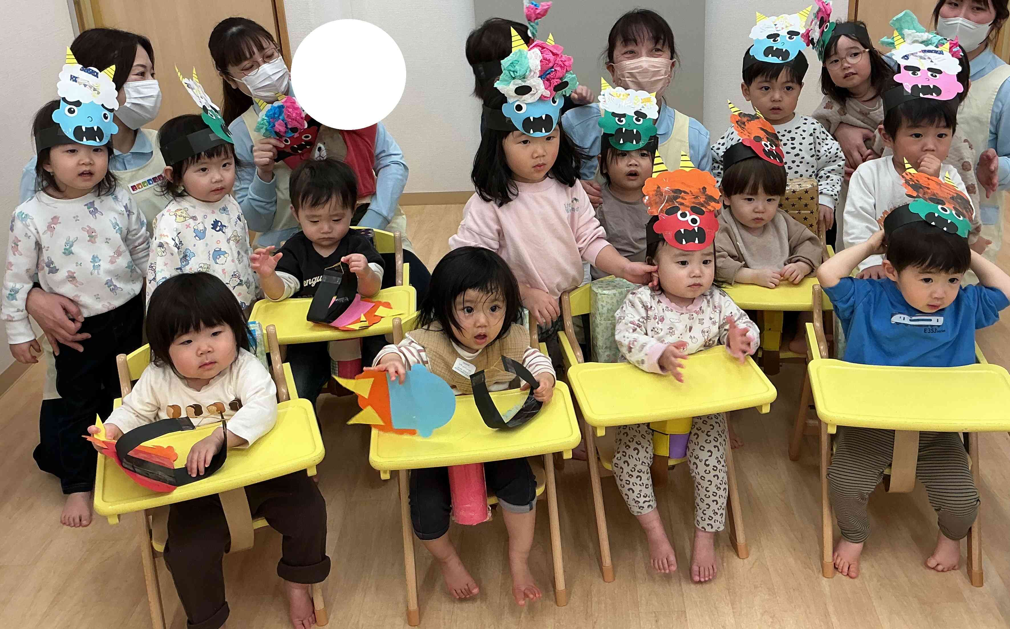 みんなでお面も作りました☆