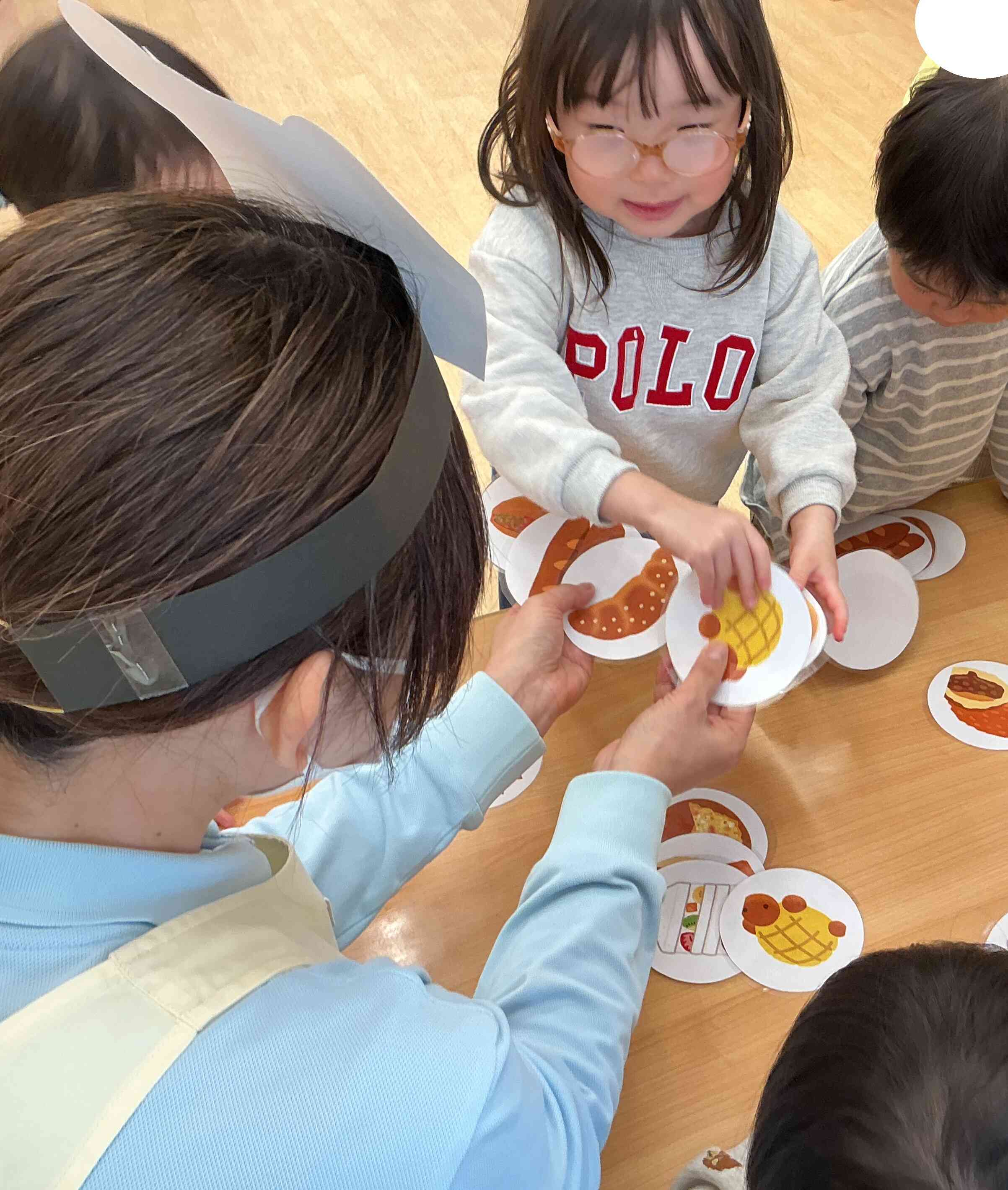 パン屋さんでお買い物～♪