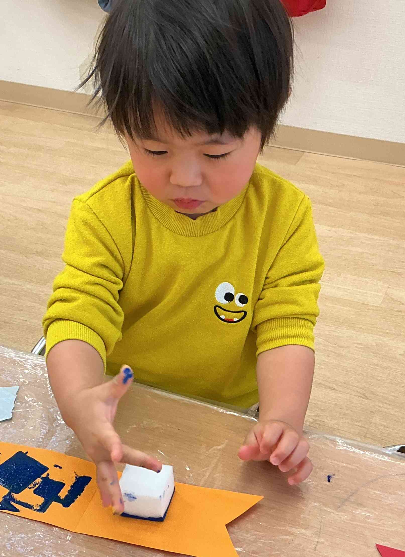 あ、指についちゃった～。何事も経験です！