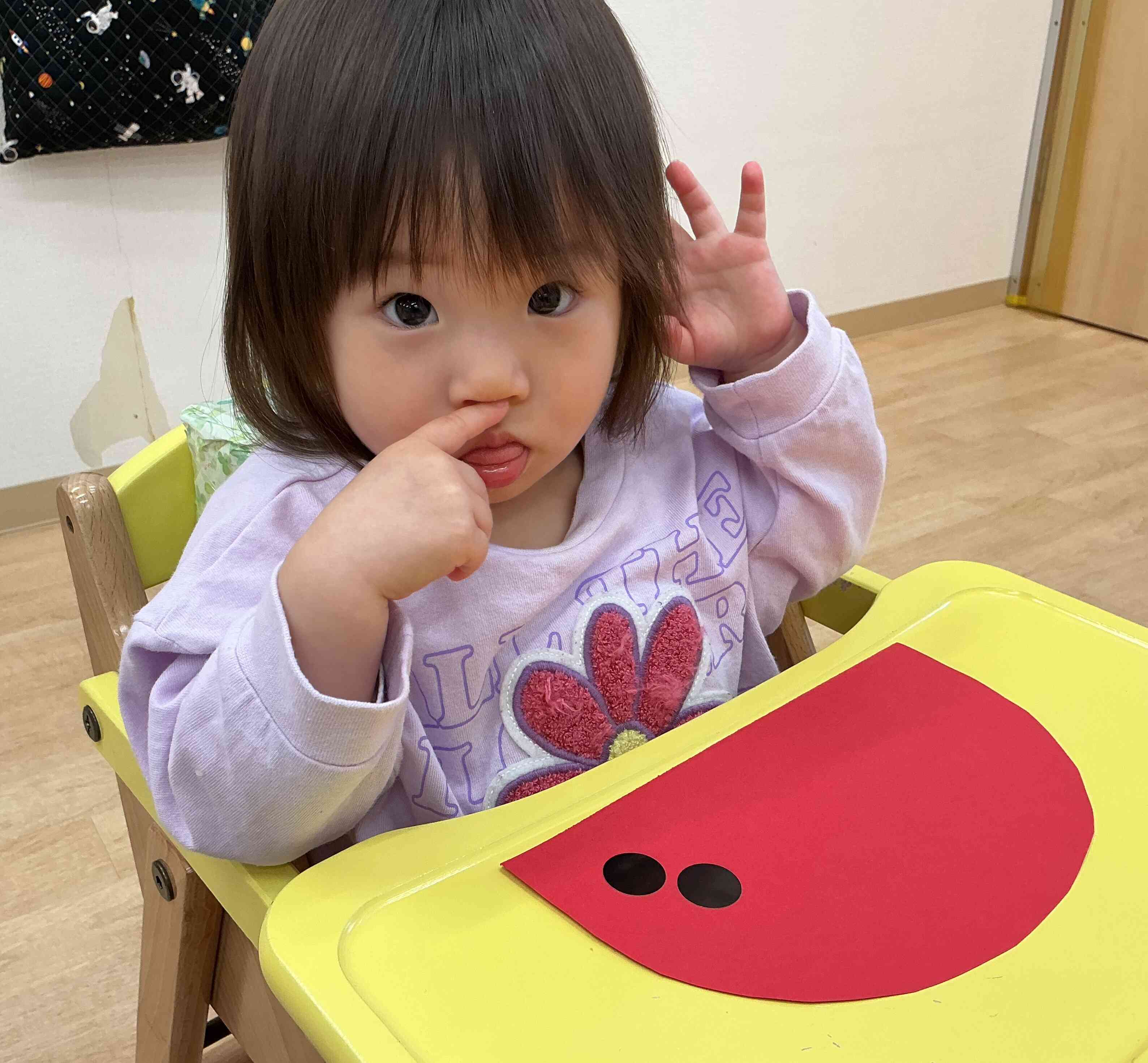 シールも上手に貼れるよ☆