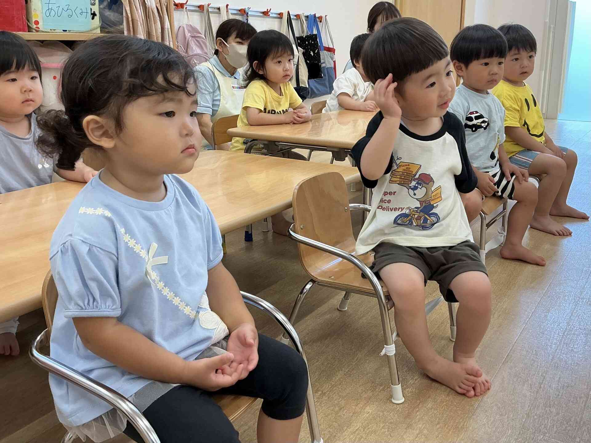 保育士からの出し物も見ました。