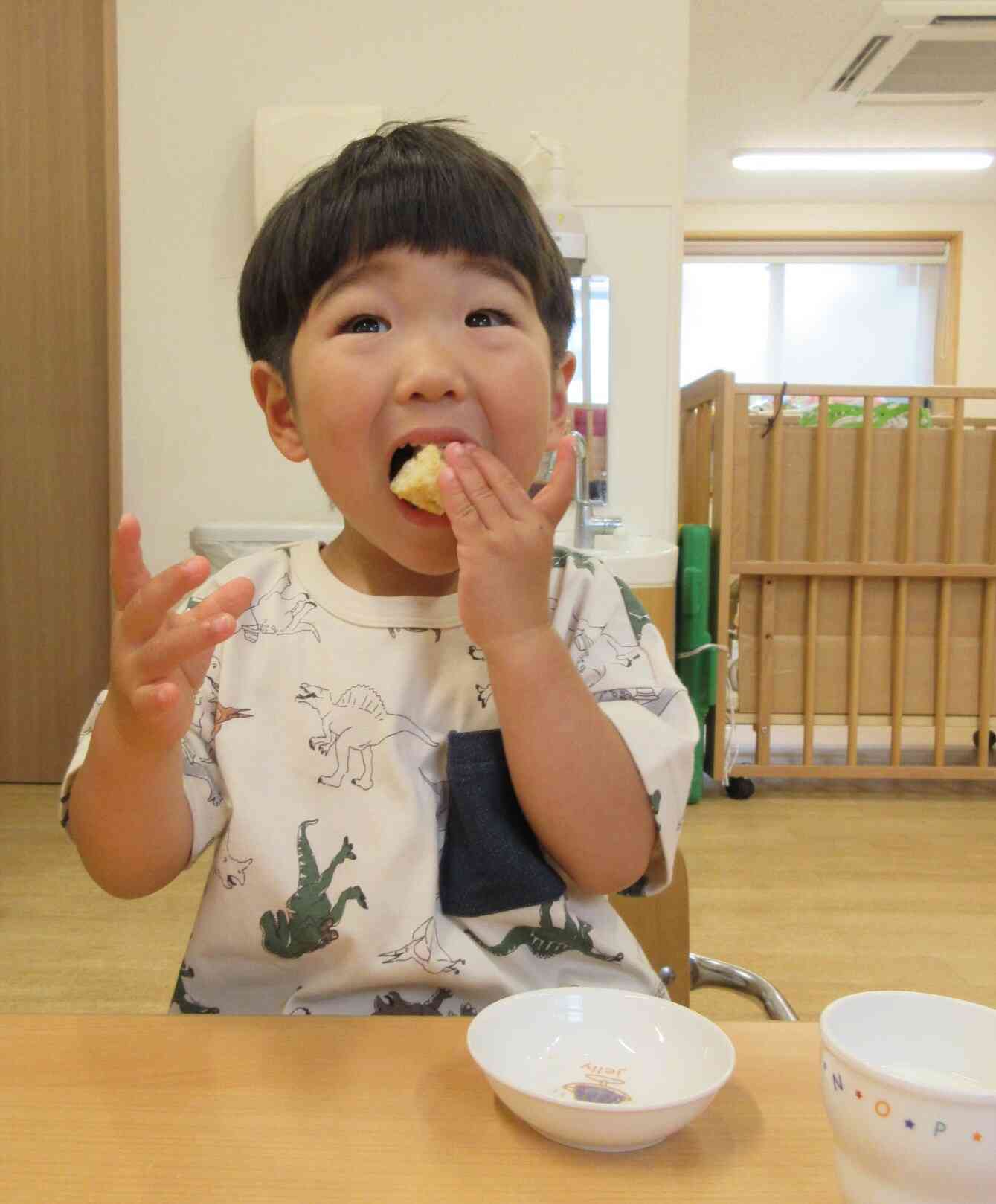 お誕生日ケーキおいしい～！！