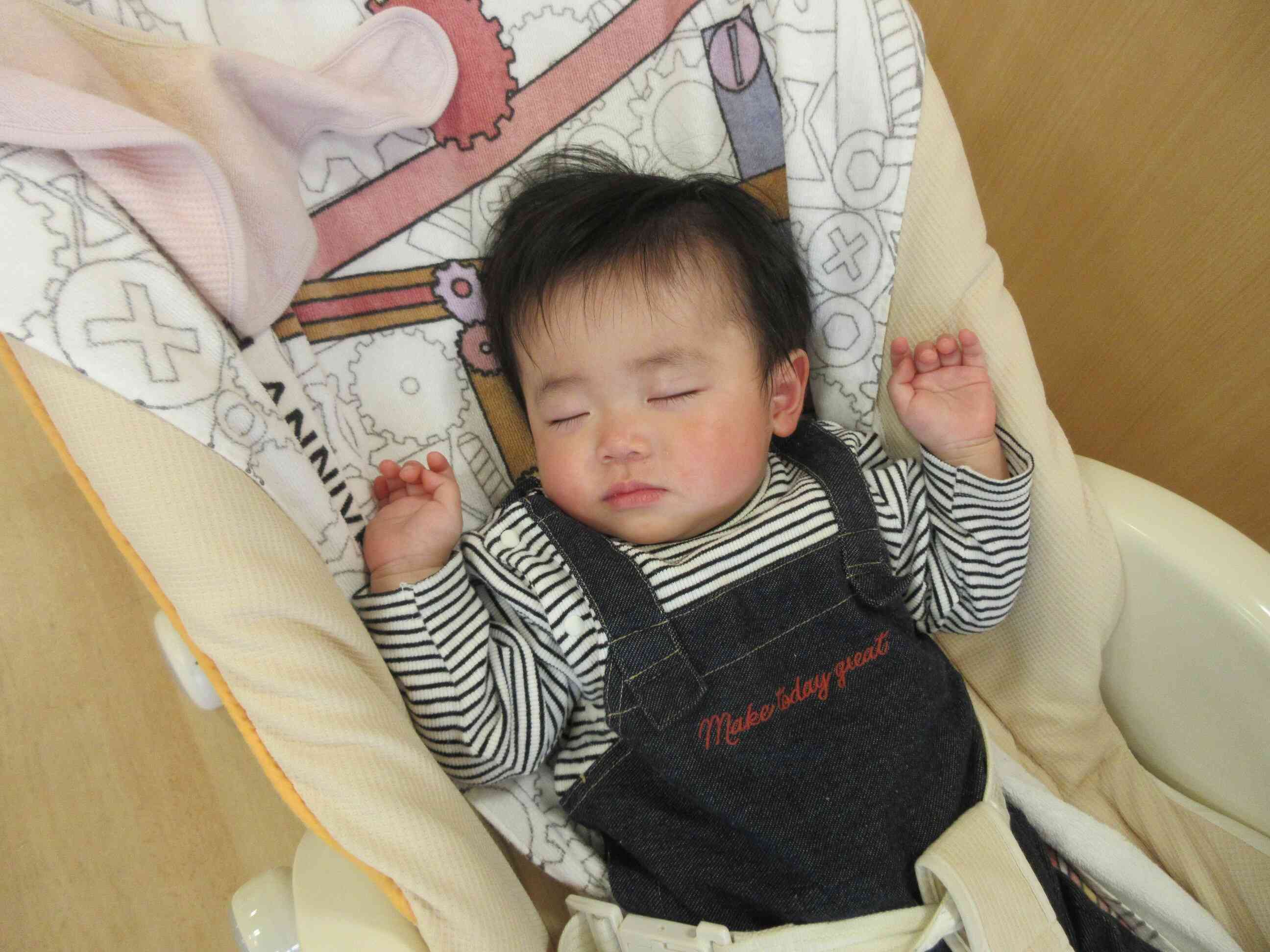 スヤスヤ♡