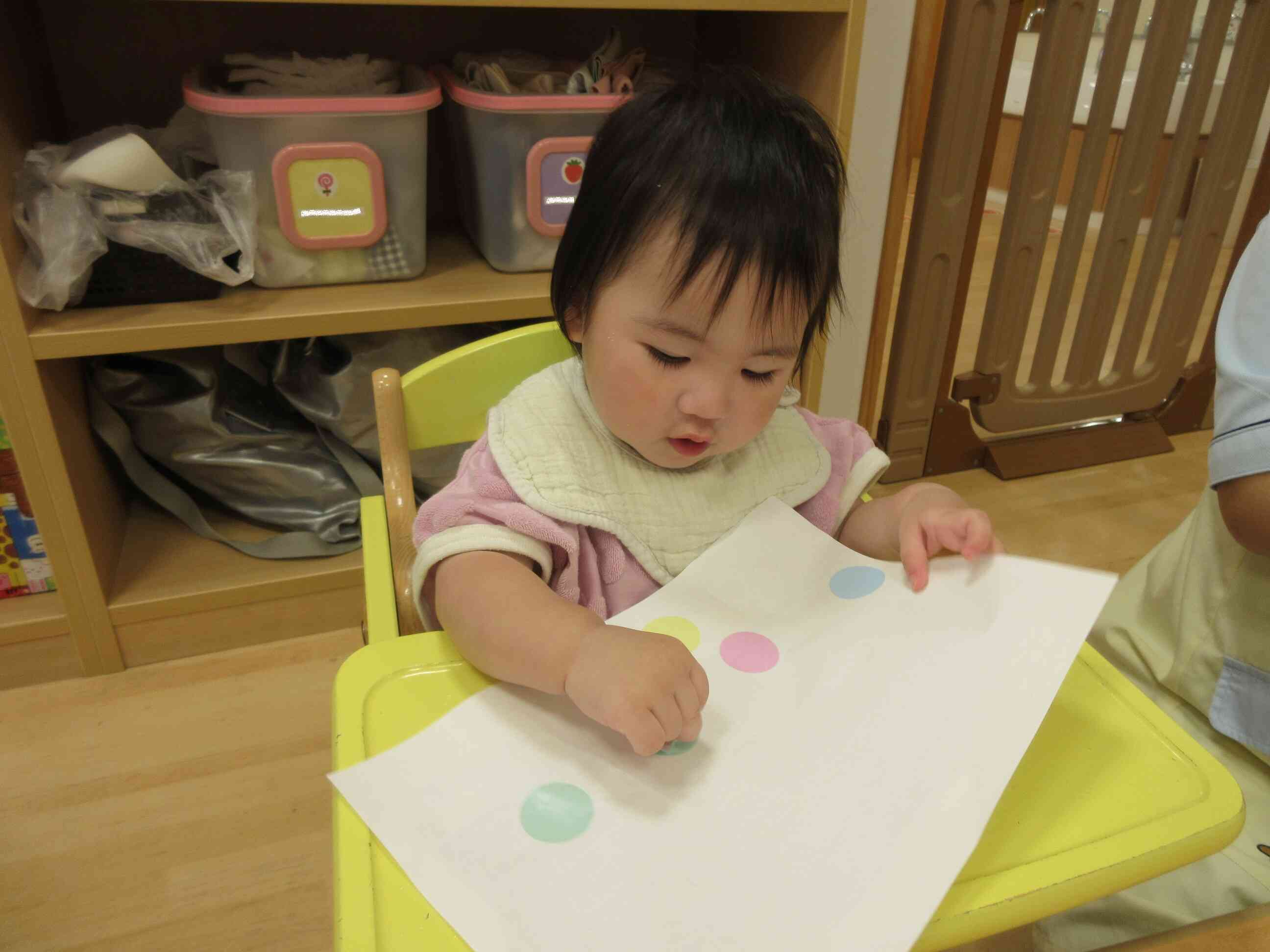 シール貼りもしました☆