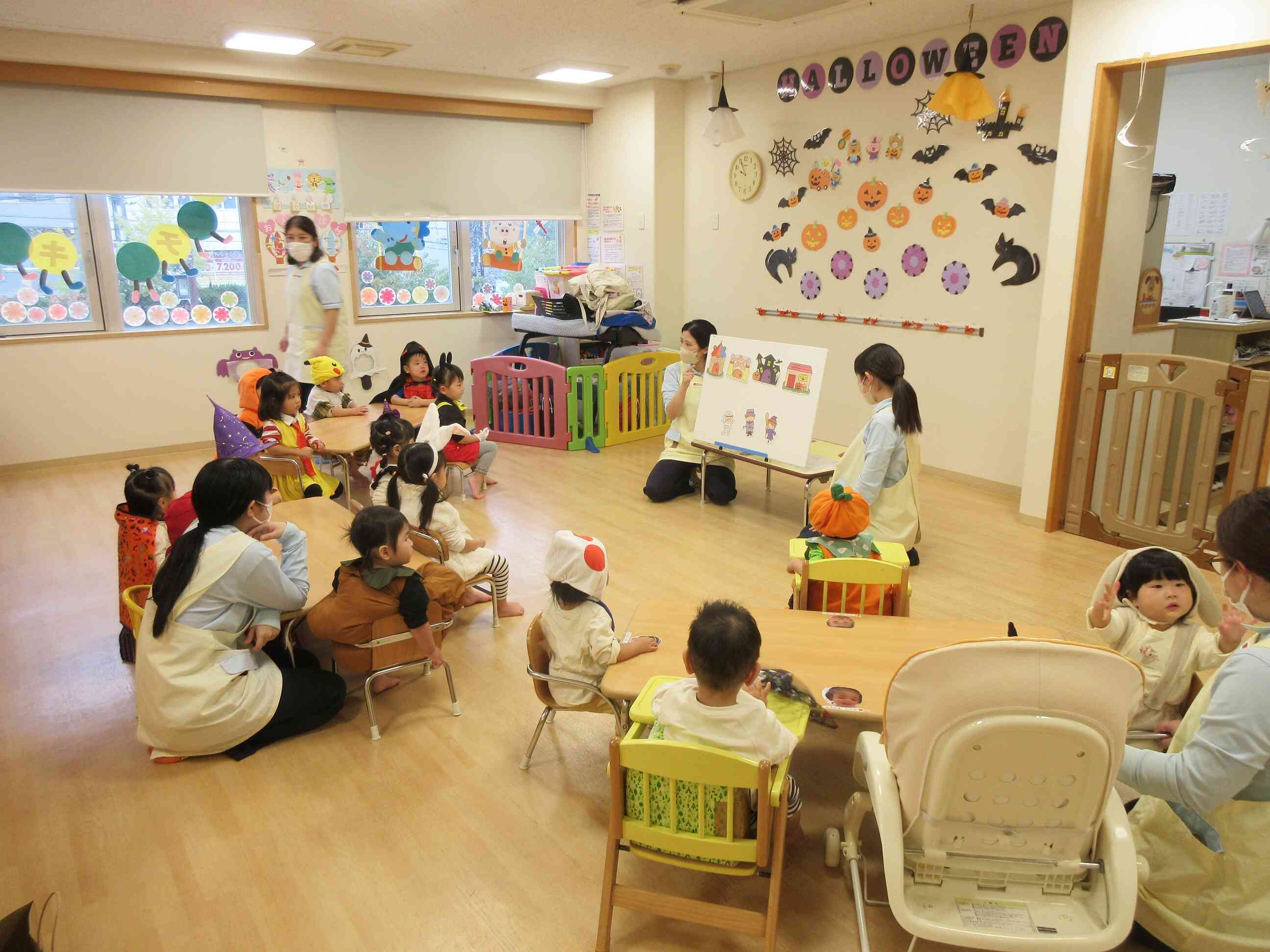 「ハロウィンってなーに??」