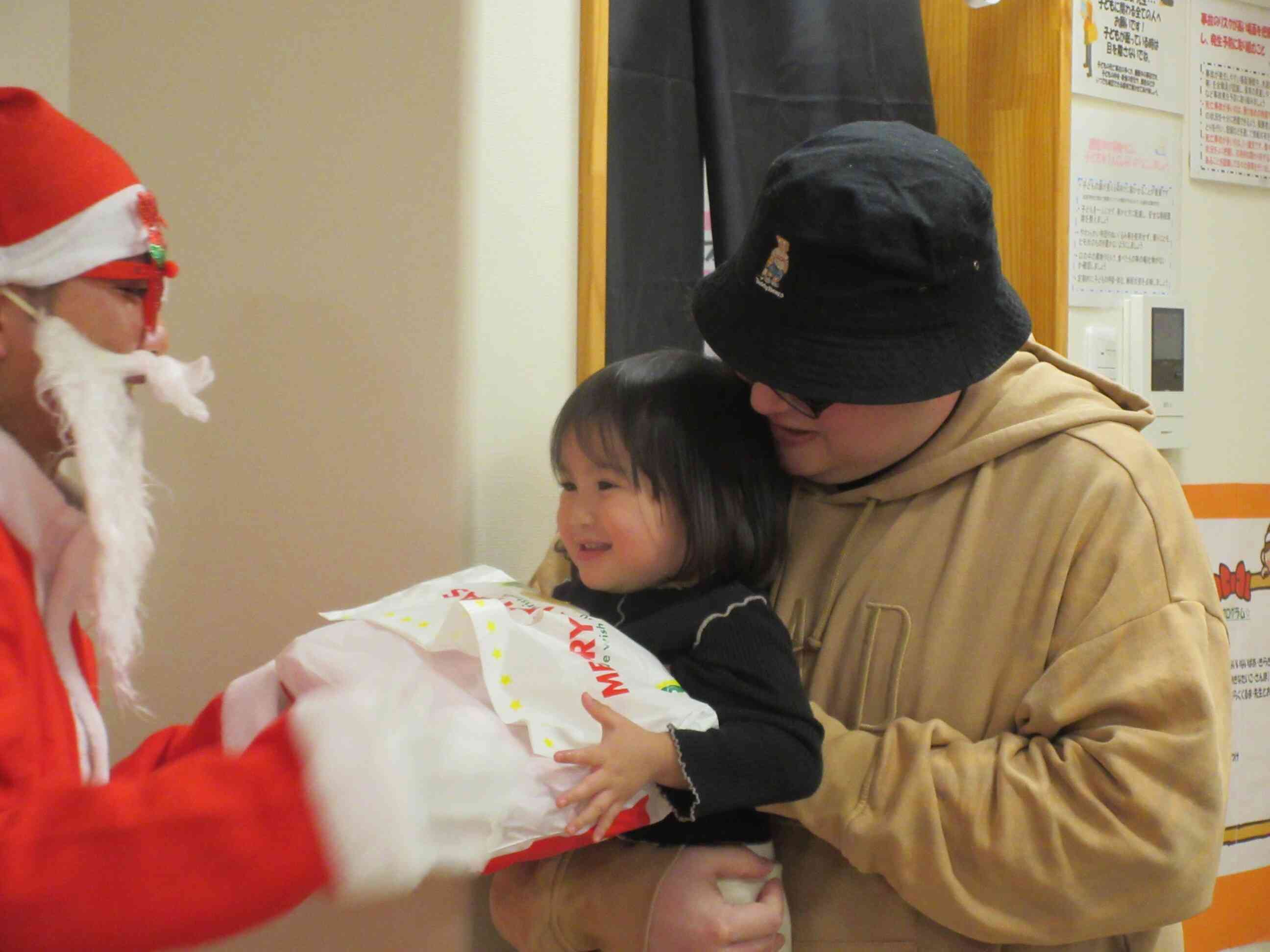 サンタさんプレゼントありがとう♪