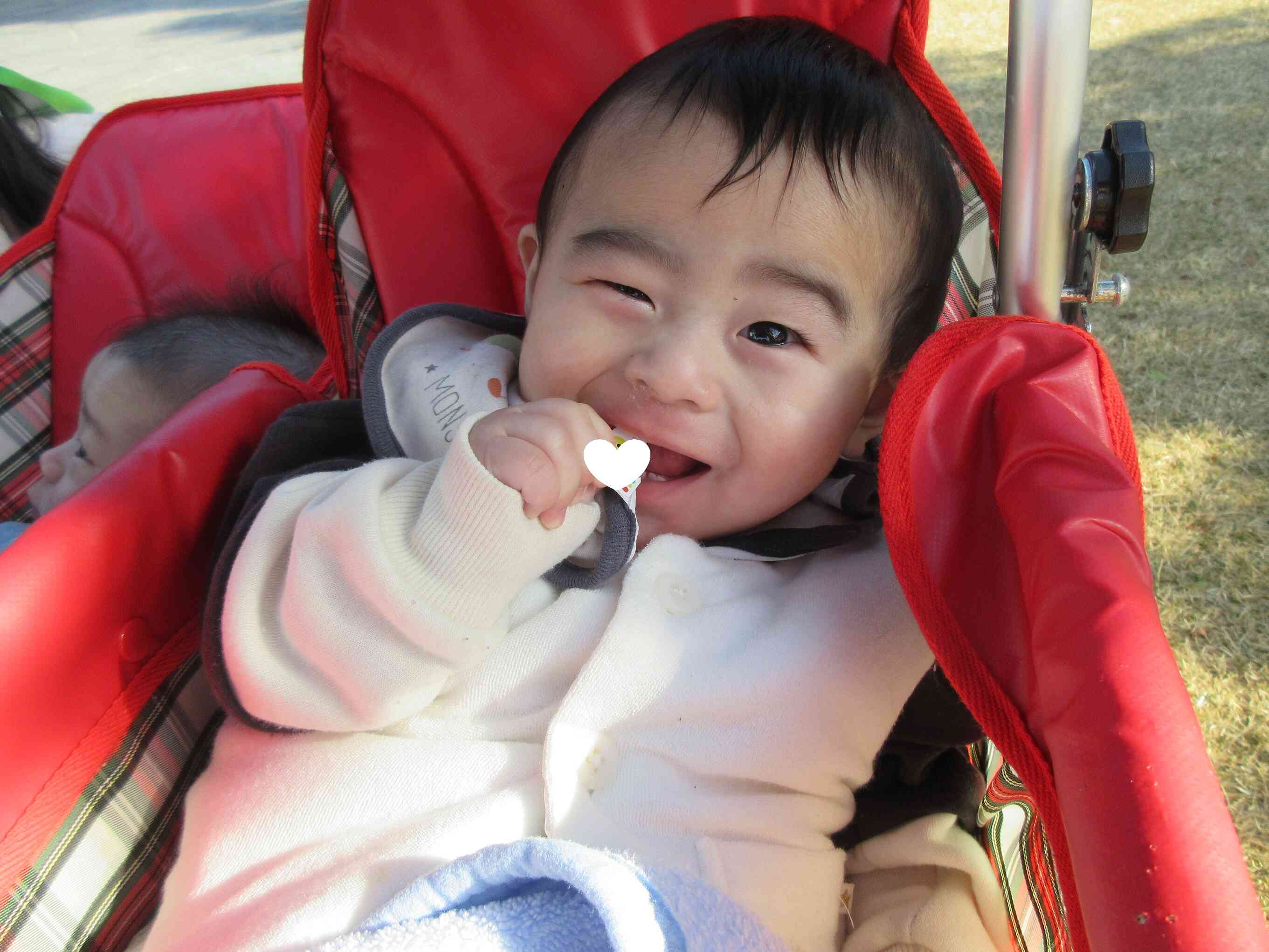 お外、気持ち～♡