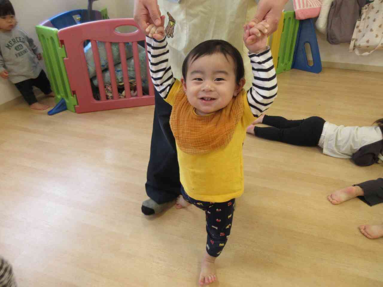 登園後の自由遊びの様子