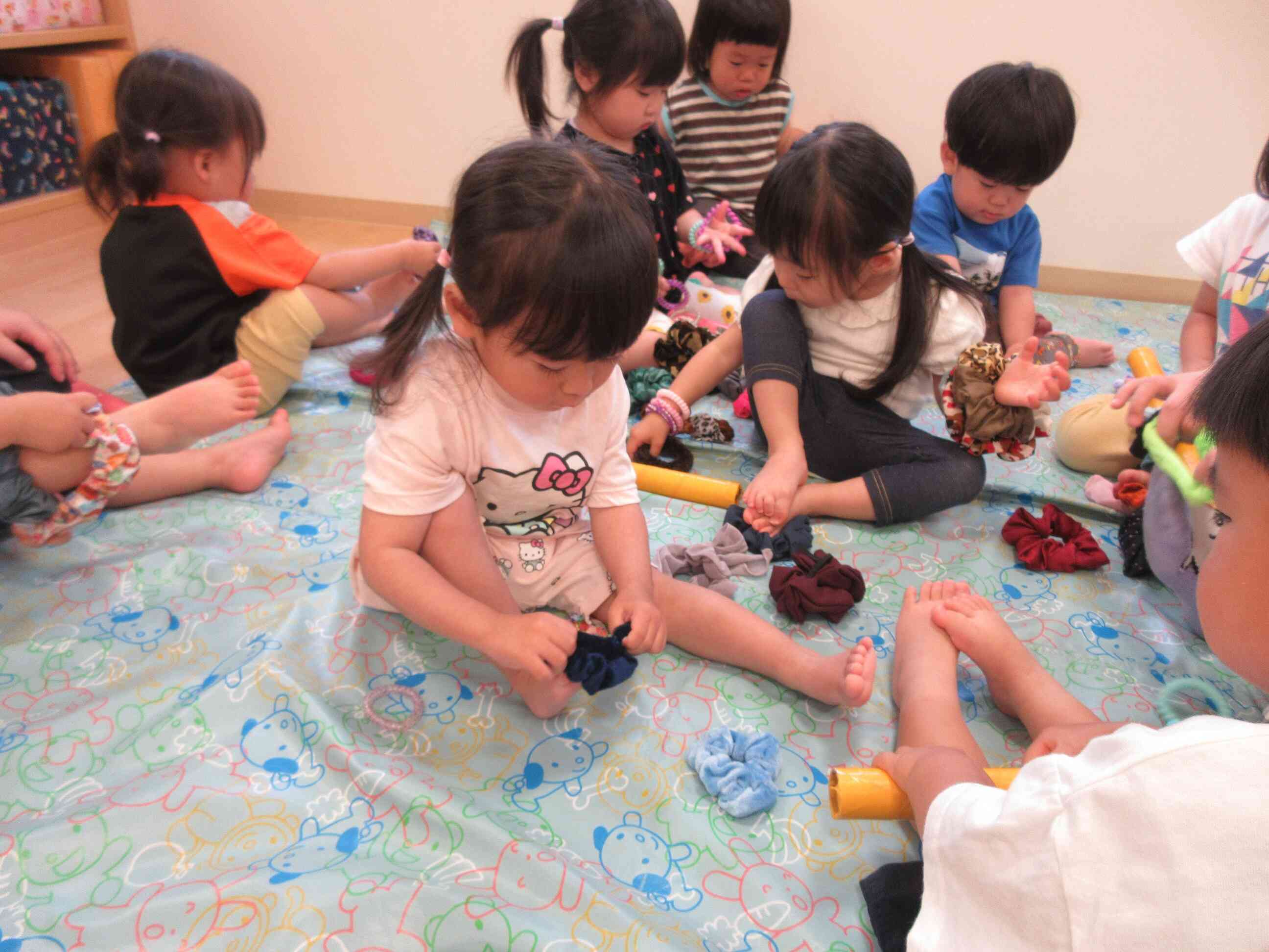 シュシュ遊び☆