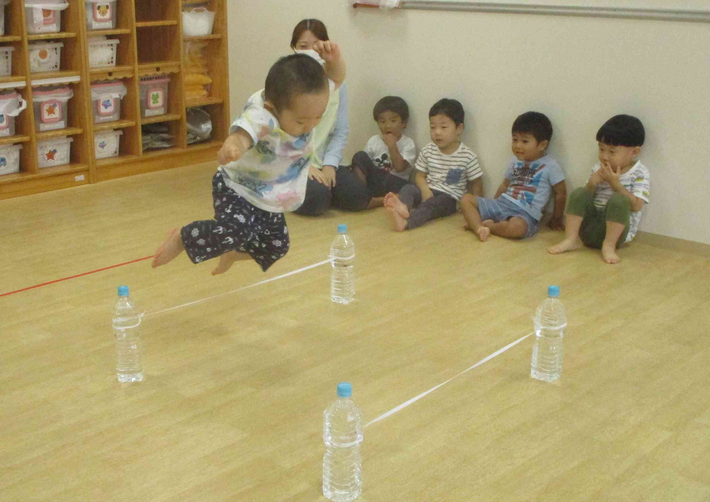 勢いよく飛ぶよ！！