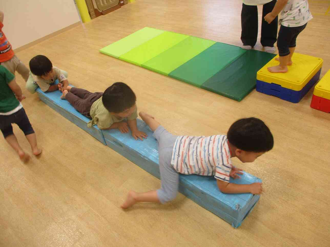 一本橋で蛇になったよ！