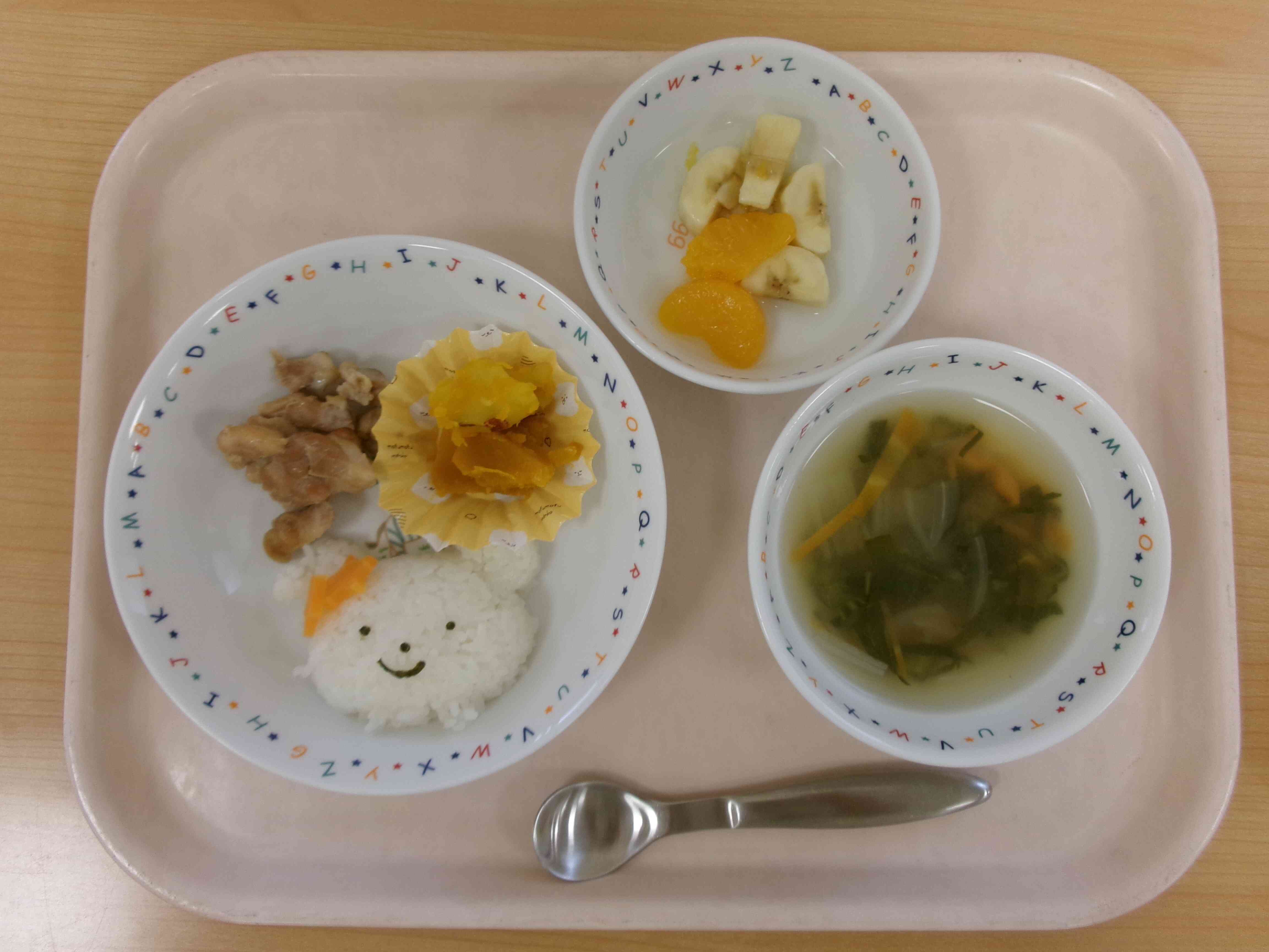 とても可愛い給食ですよね☆