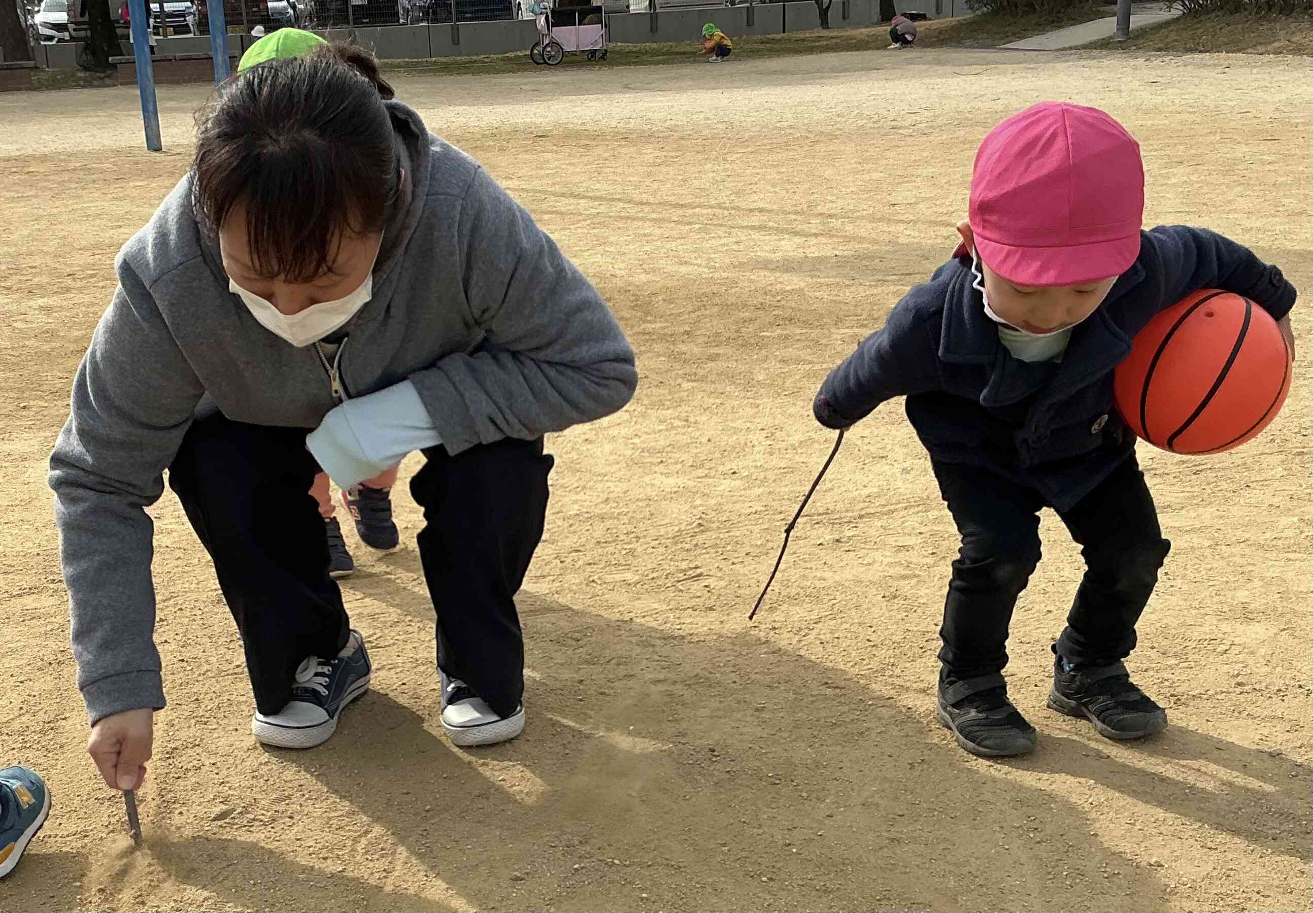 一緒におえかきしたよ。