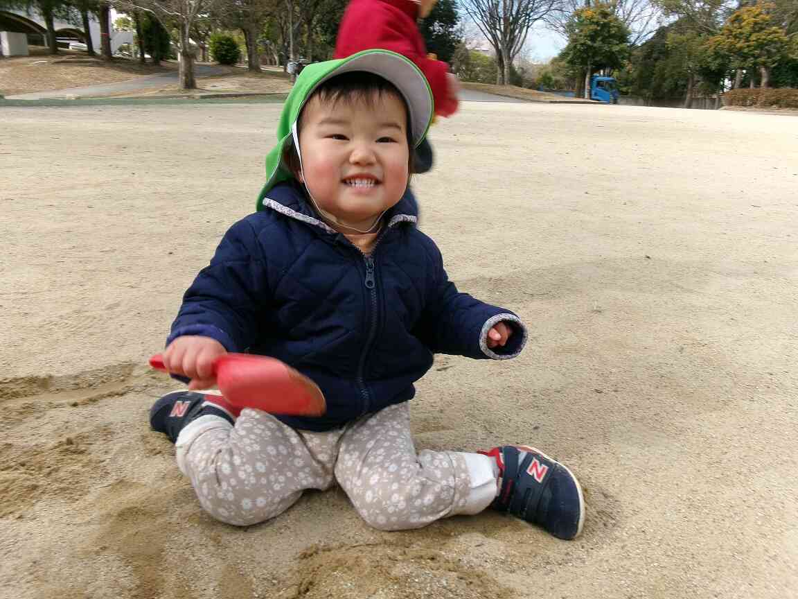砂遊び楽しいね～☆