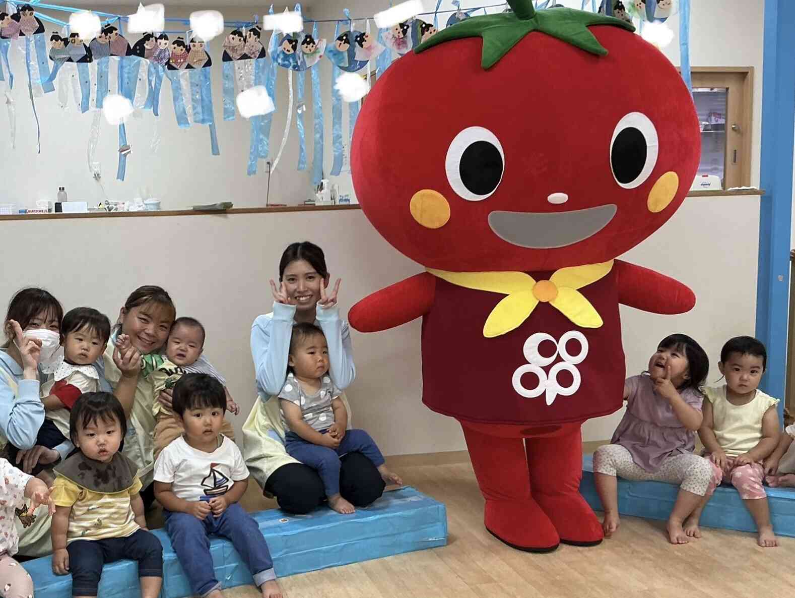 トマトちゃんが遊びにきたよ〜