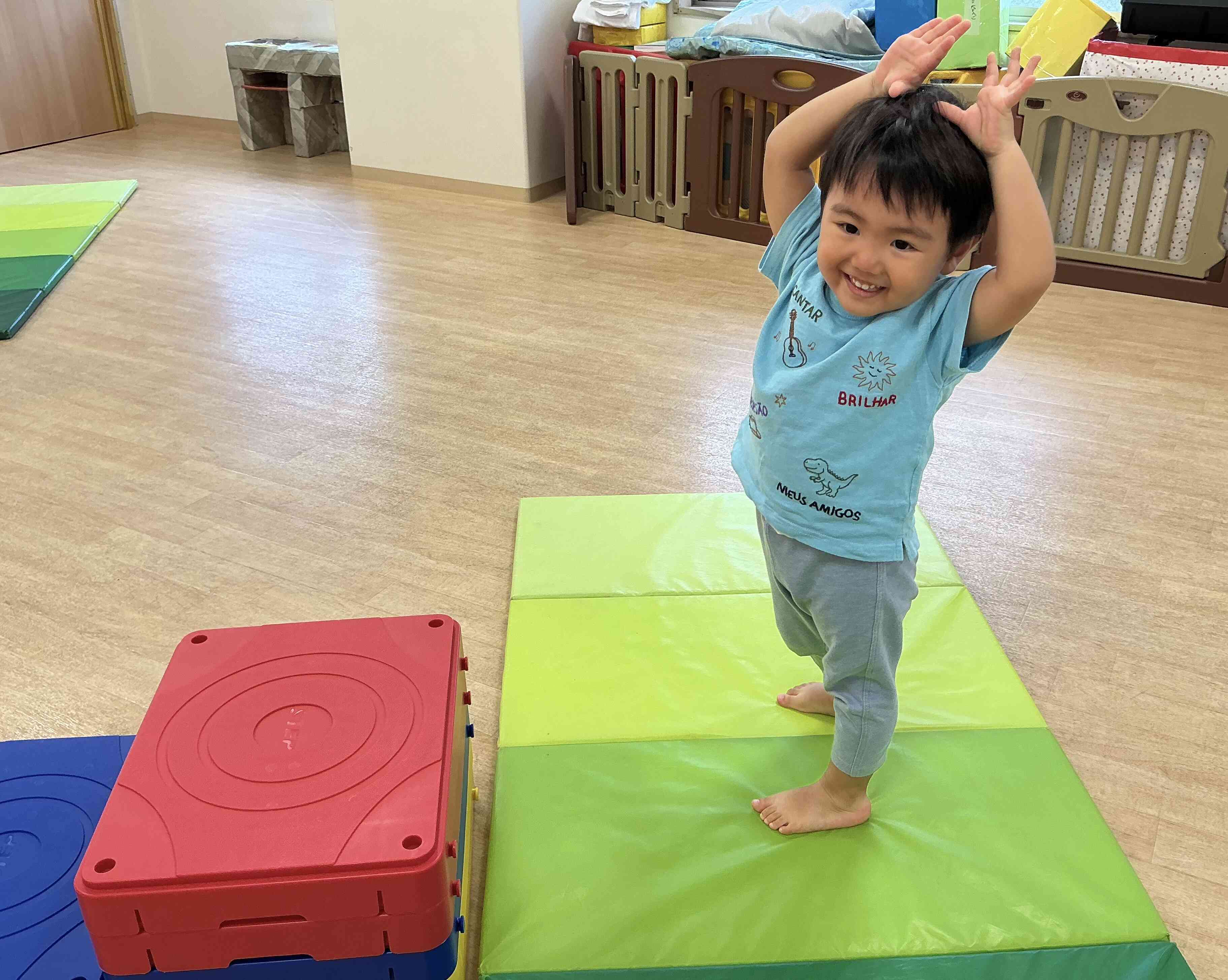 決めポーズはうさぎ!