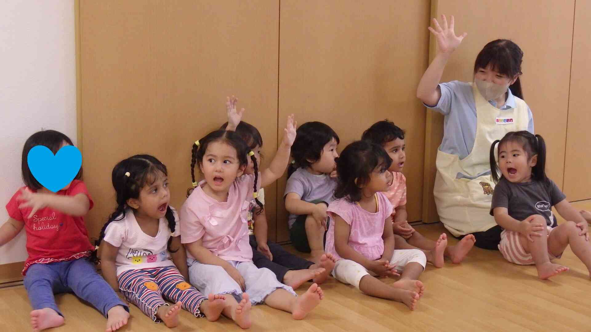 ピアノの音で「はーい！」のお返事とっても上手！