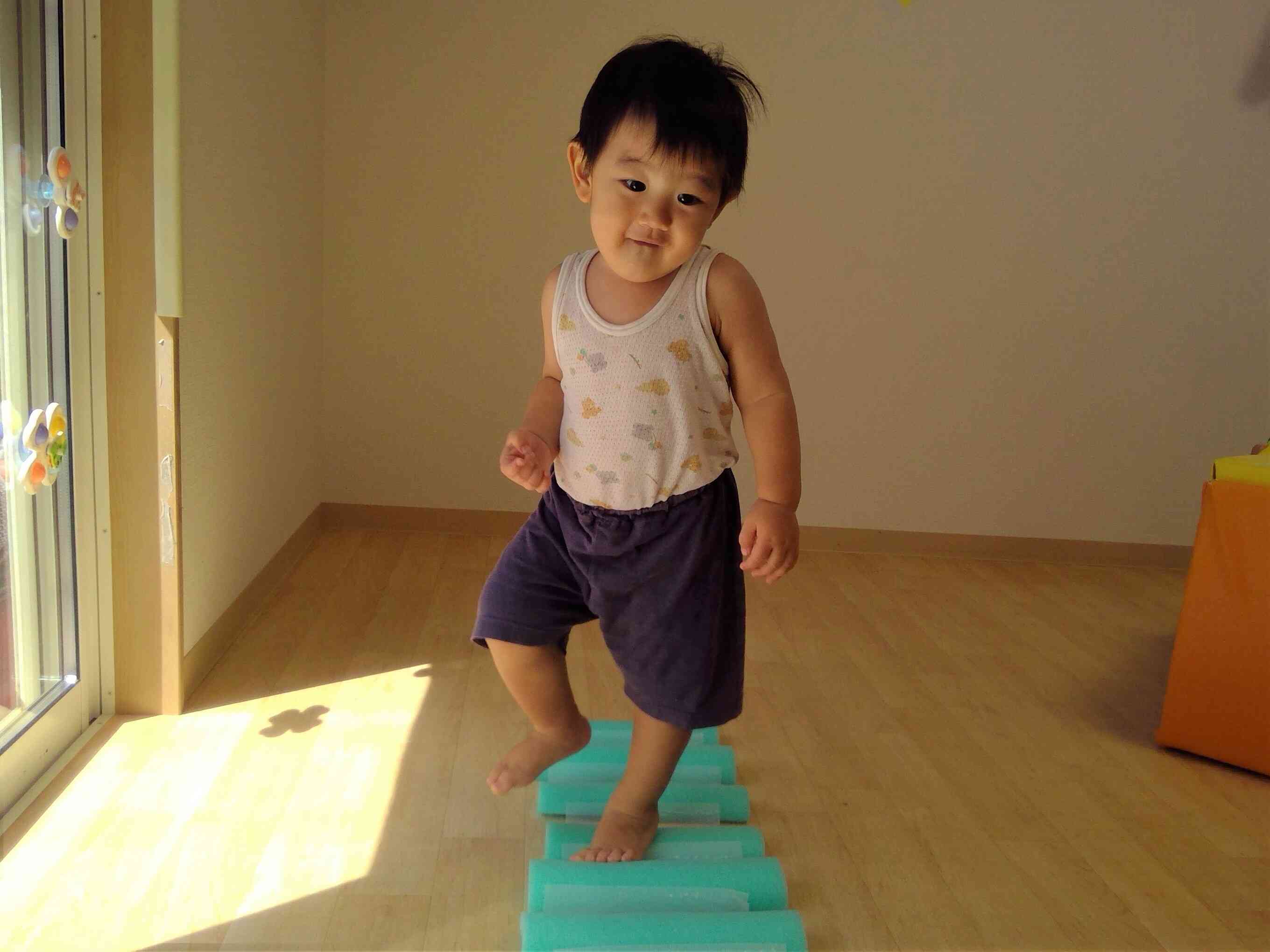 バランスを取って…