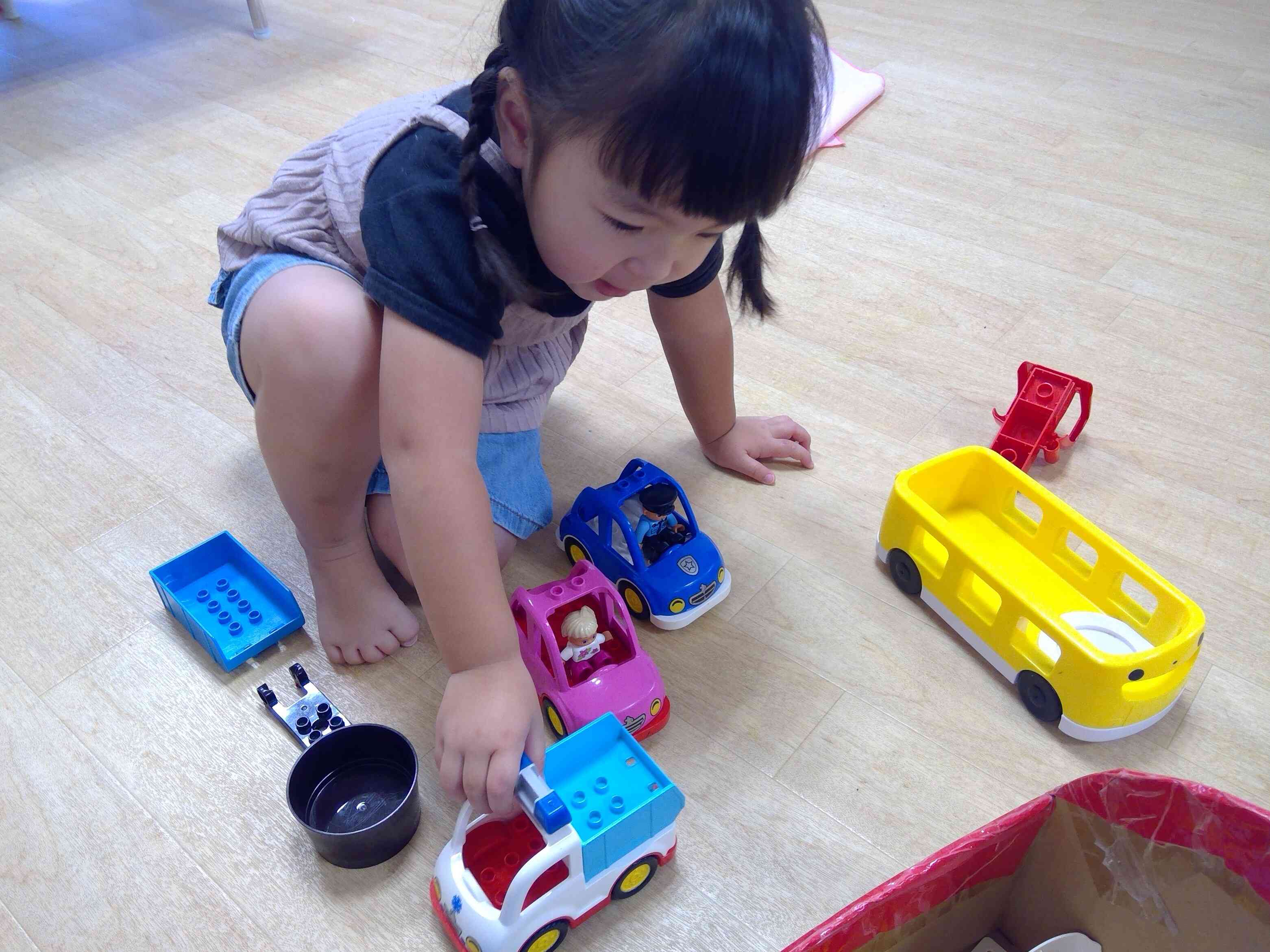 車を走らせるよ～