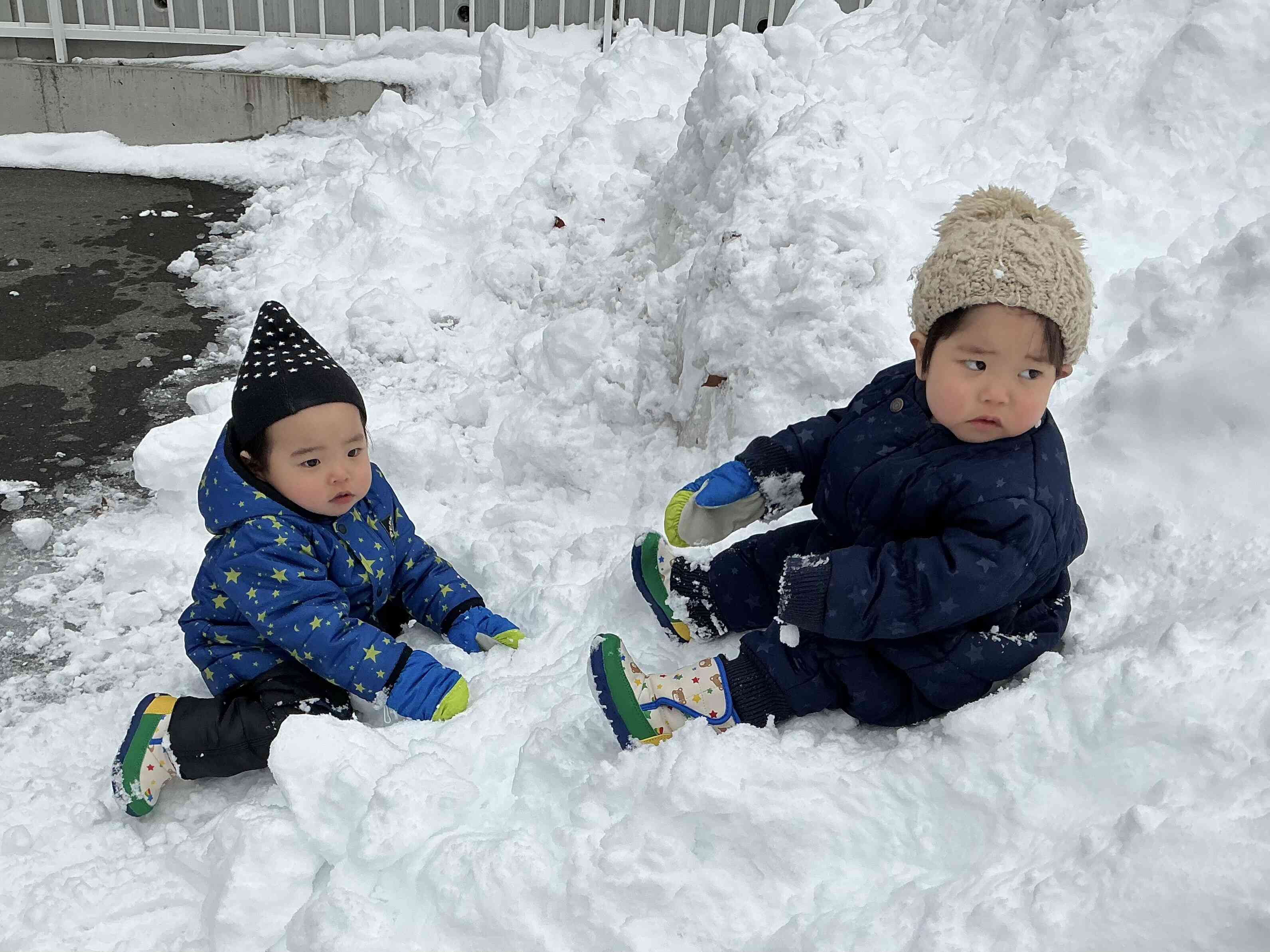 雪ってフカフカ♪