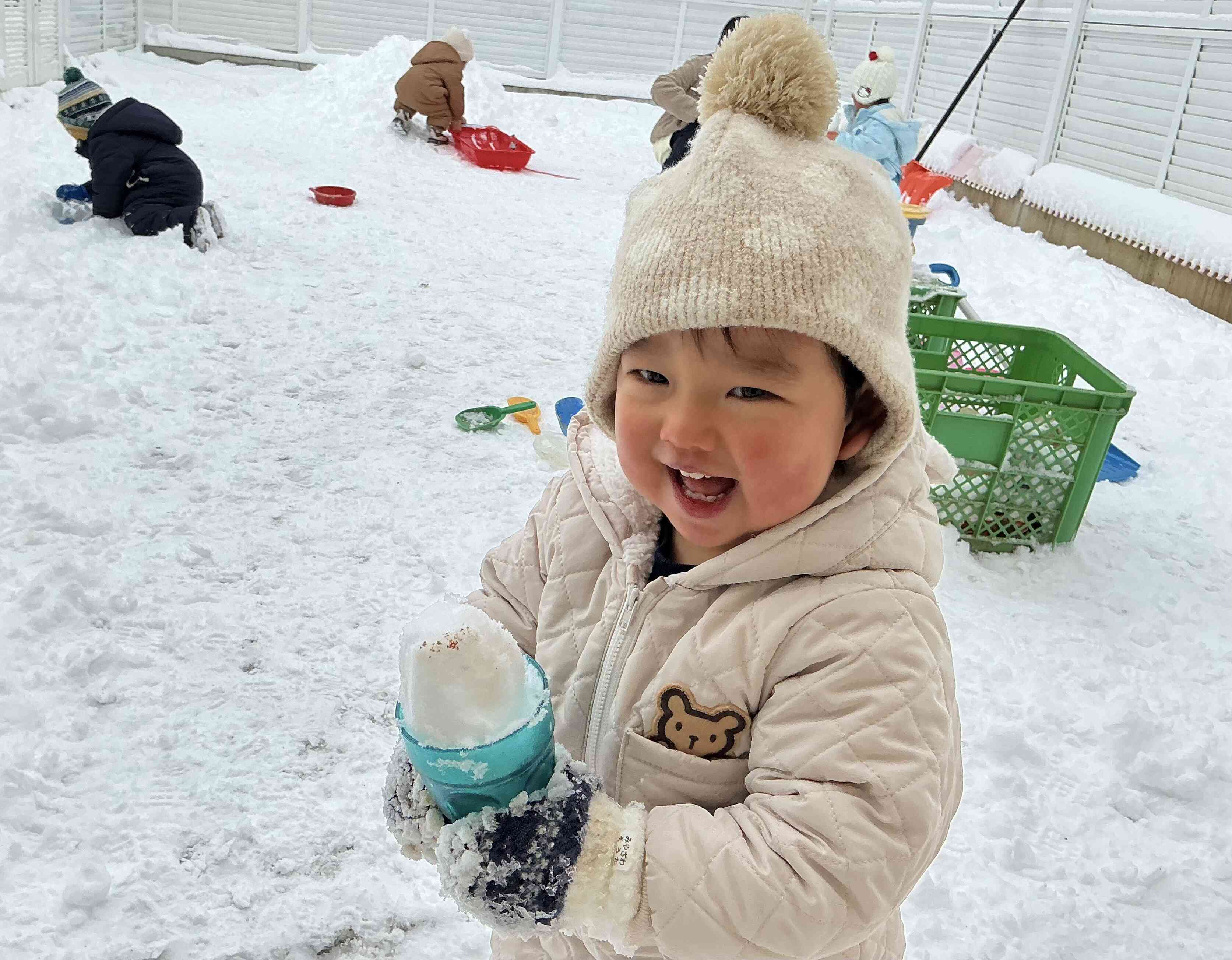 あひる組　雪遊び♪