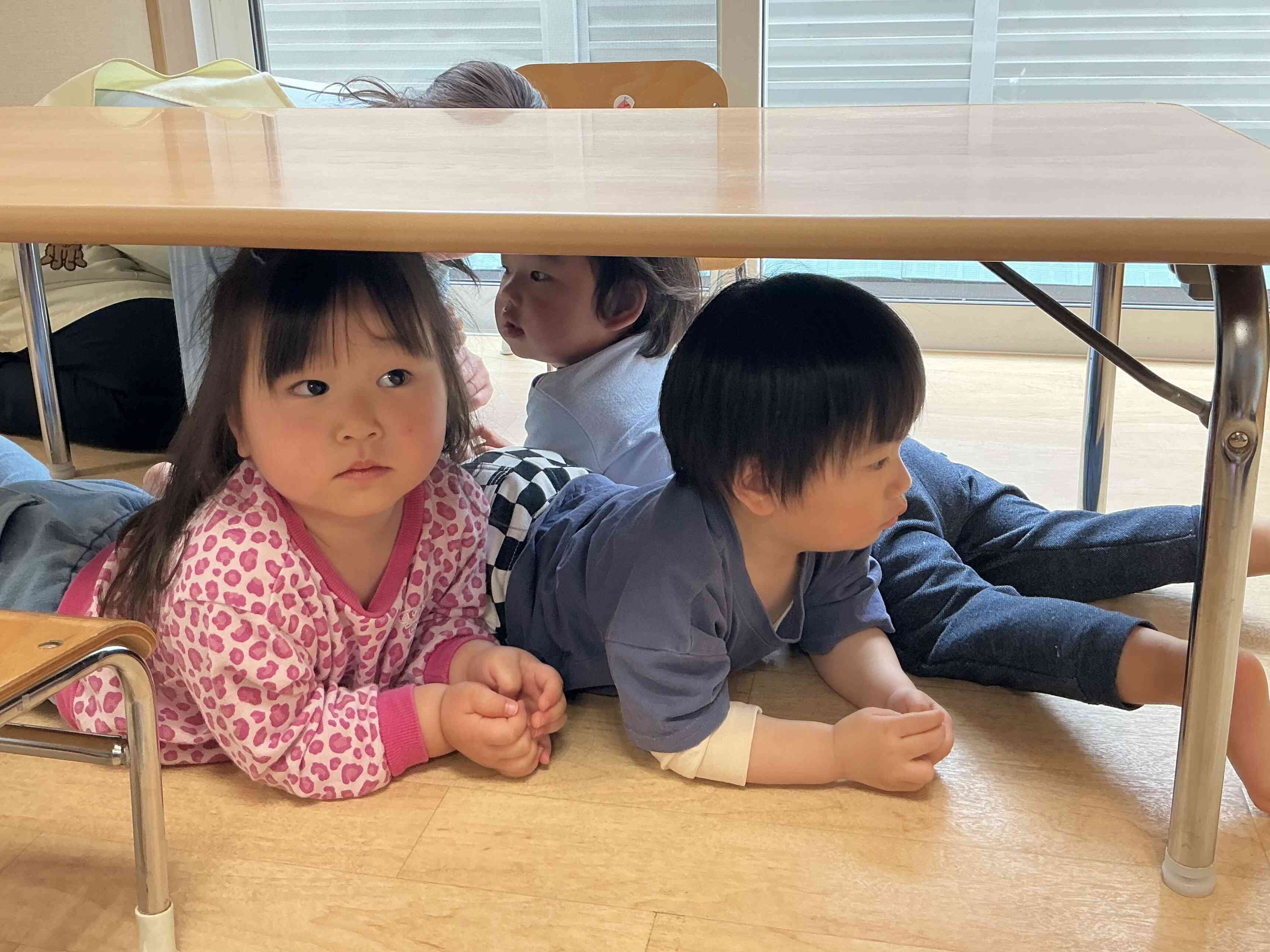 隠れてみよう！