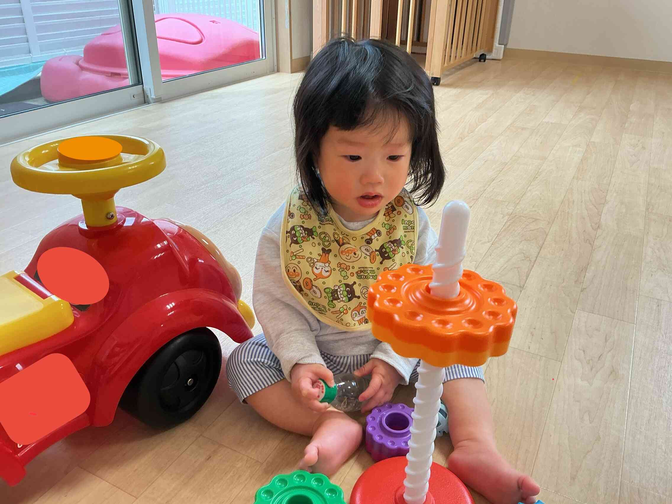 お気に入りのおもちゃを発見!