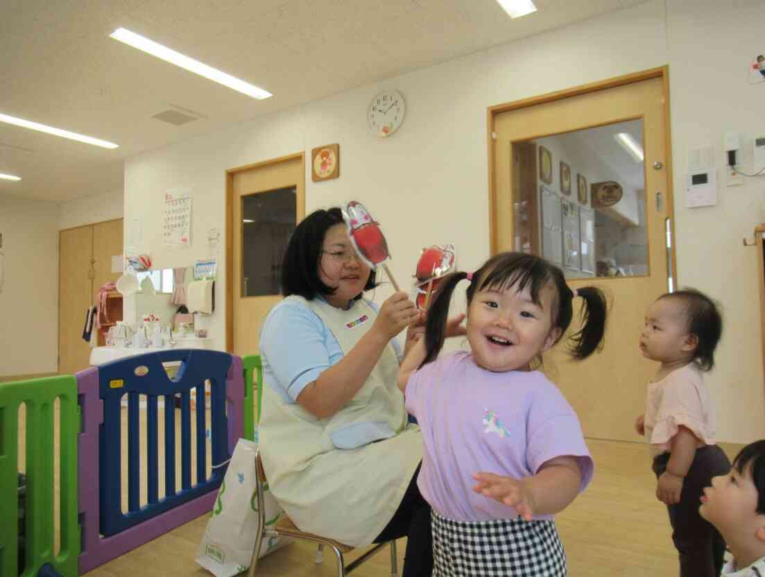 子育てひろばに遊びに来てね！