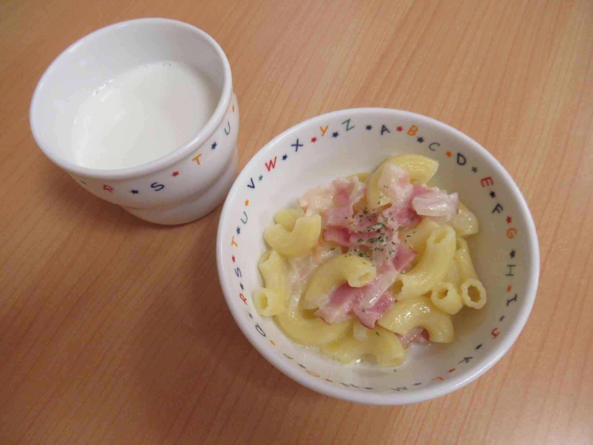 マカロニチーズ