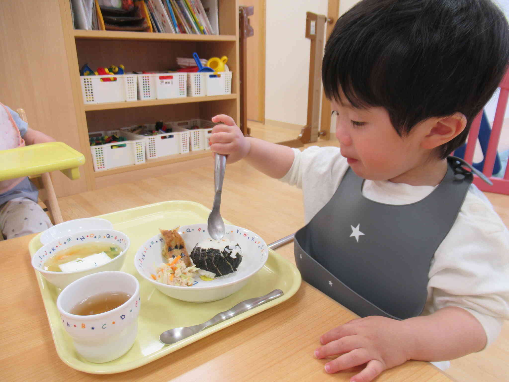給食美味しいな♪