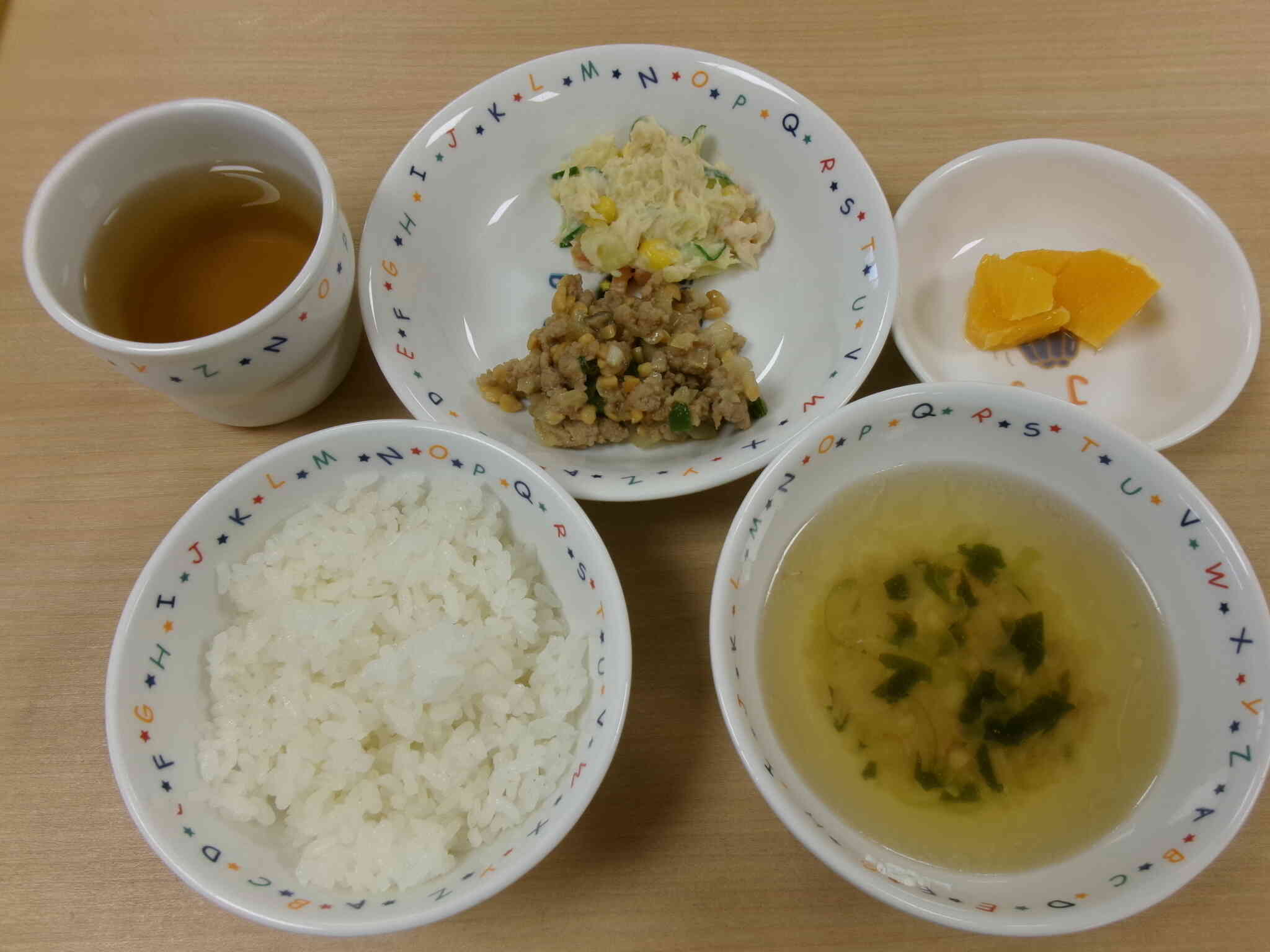 どんな給食かな？