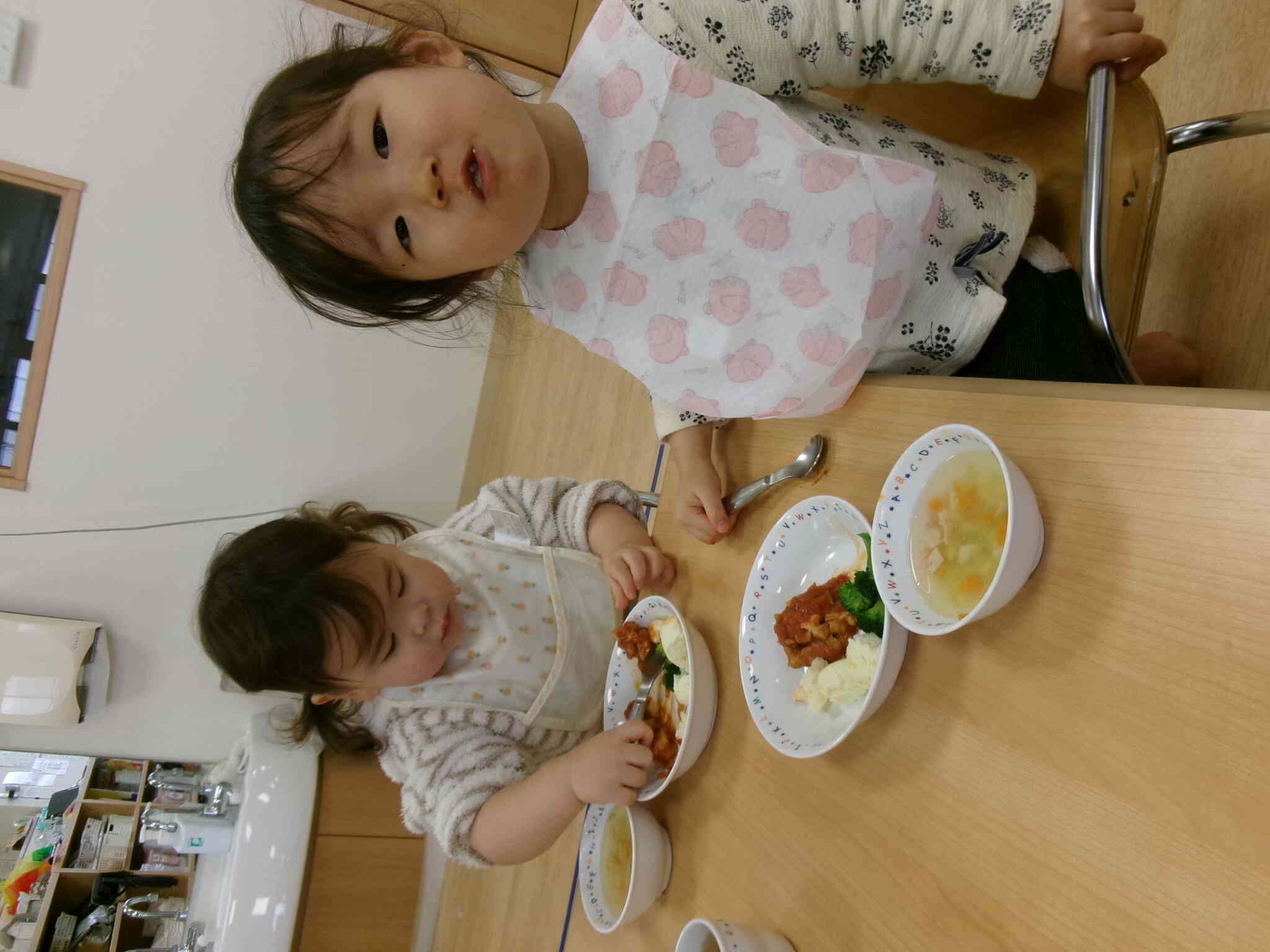 給食おいしいね♪