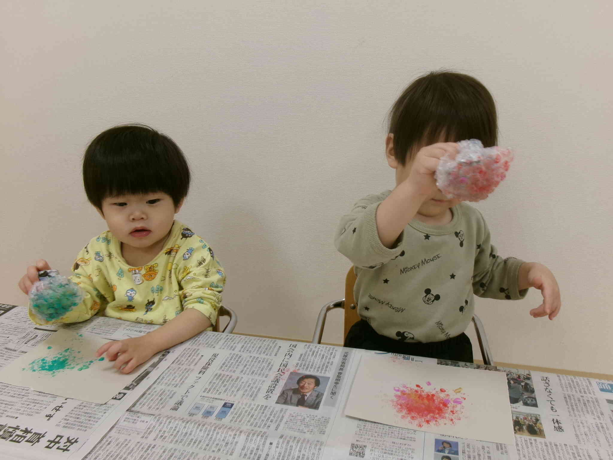 【ひよこ組】どんな色になるかな？？