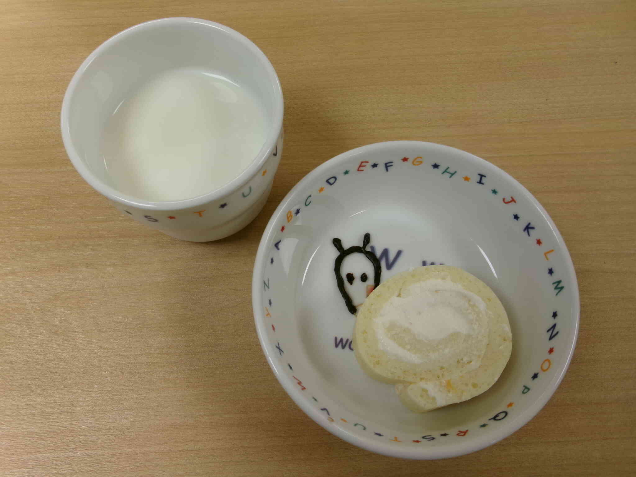 【６月　お誕生日おやつ】