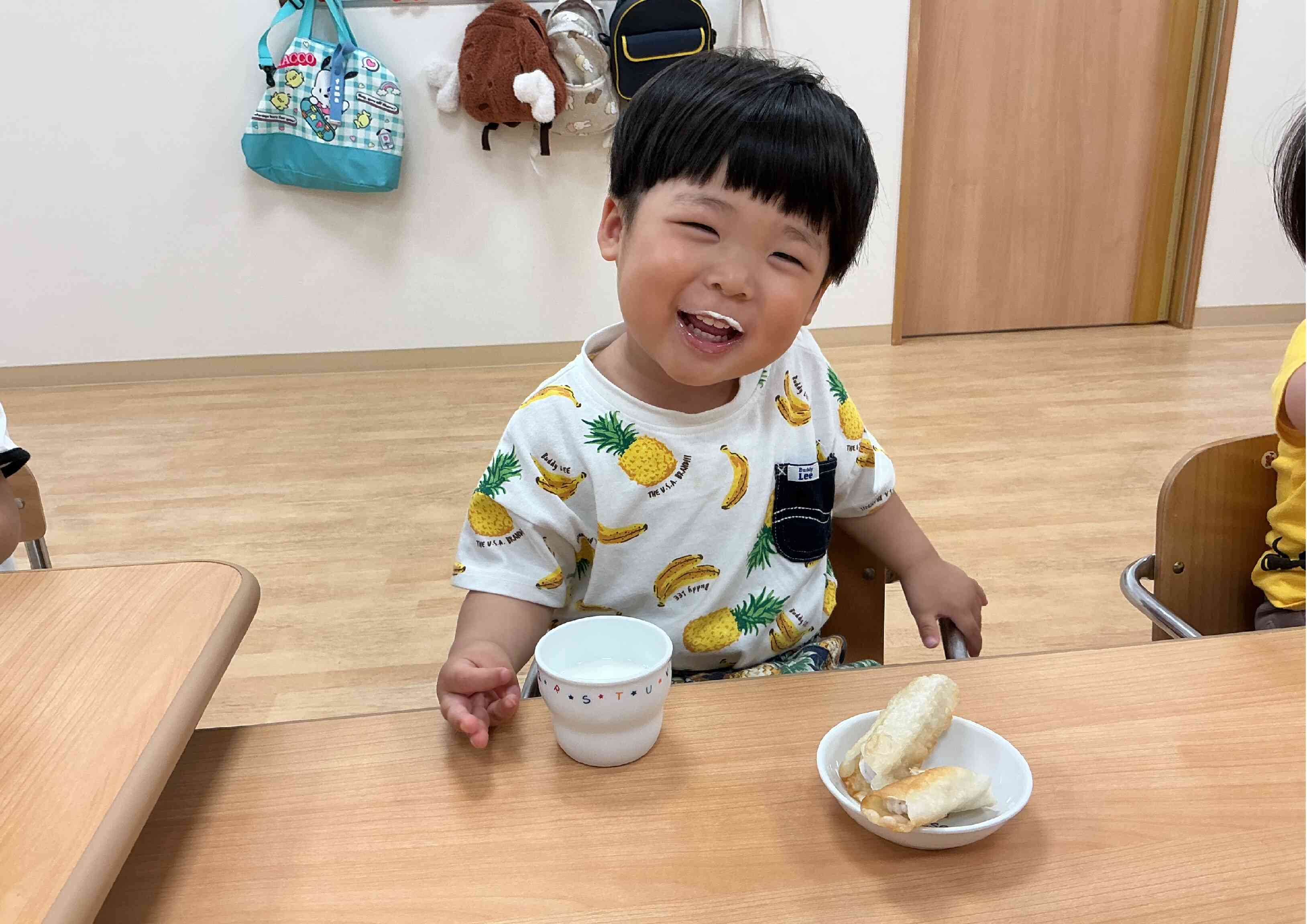 一口食べると…