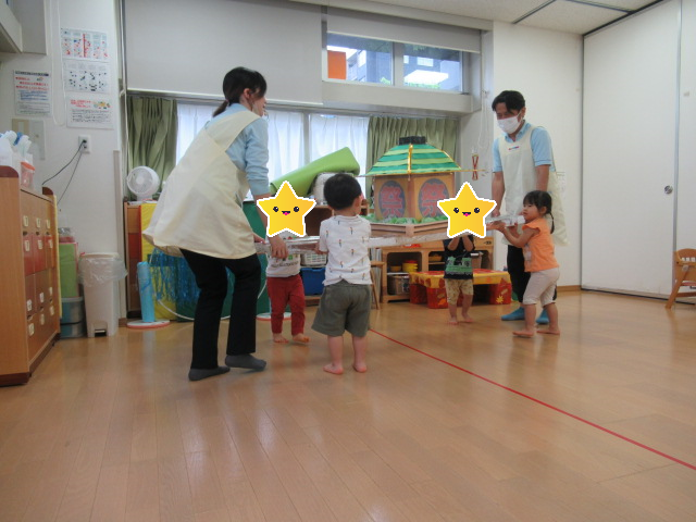 お神輿わっしょい♪（1.2歳児）｜ニチイキッズさわやか日本橋