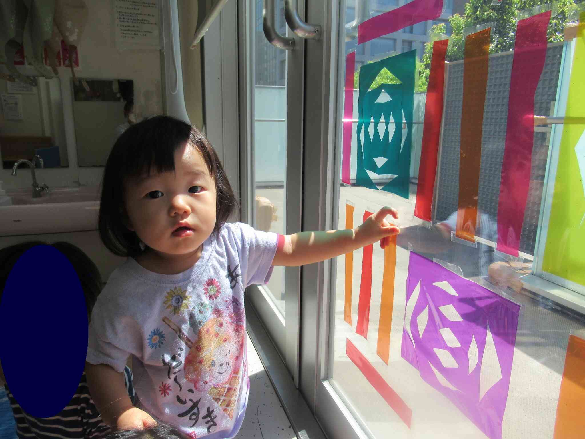 きれいだね！（うさぎ組1歳児）