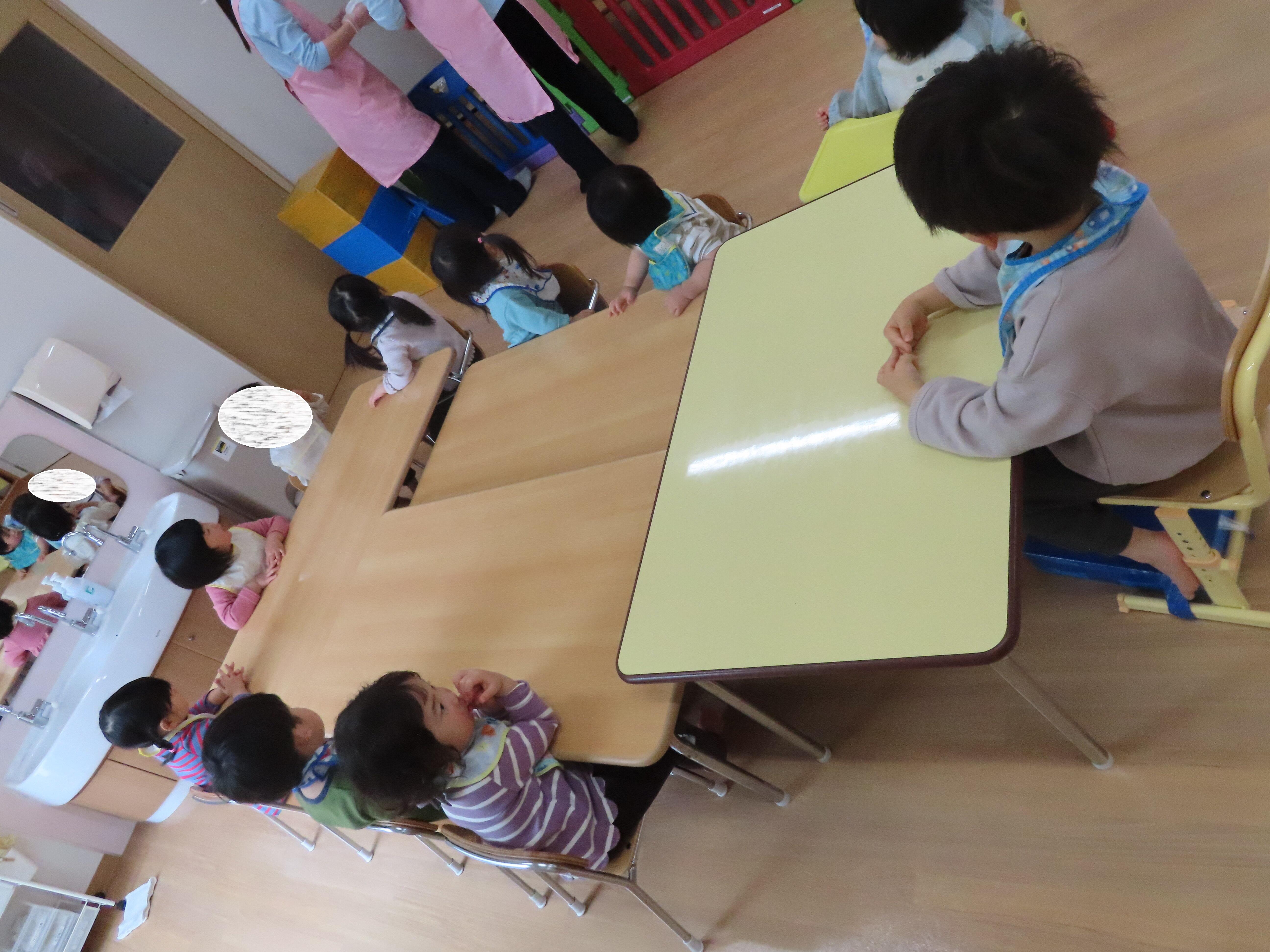 さぁ、だれからもらいに行こうかな?