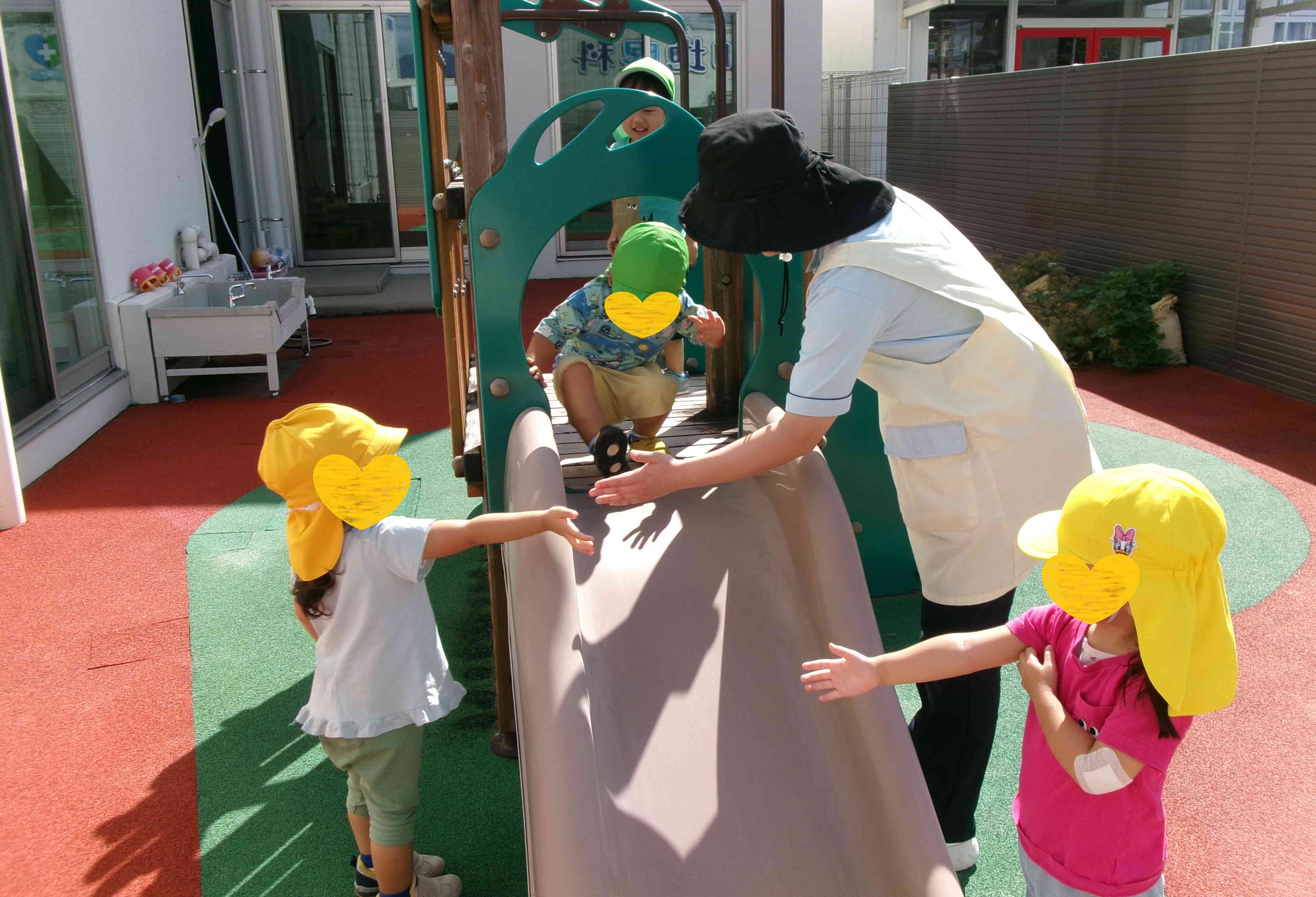 カンカンカンカン♪